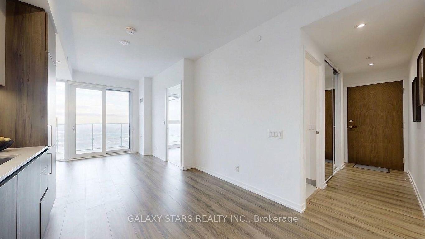Photo 5 of Unit 4601, 7890 Jane Street, Vaughan, Vaughan Corporate Centre — HOMEH