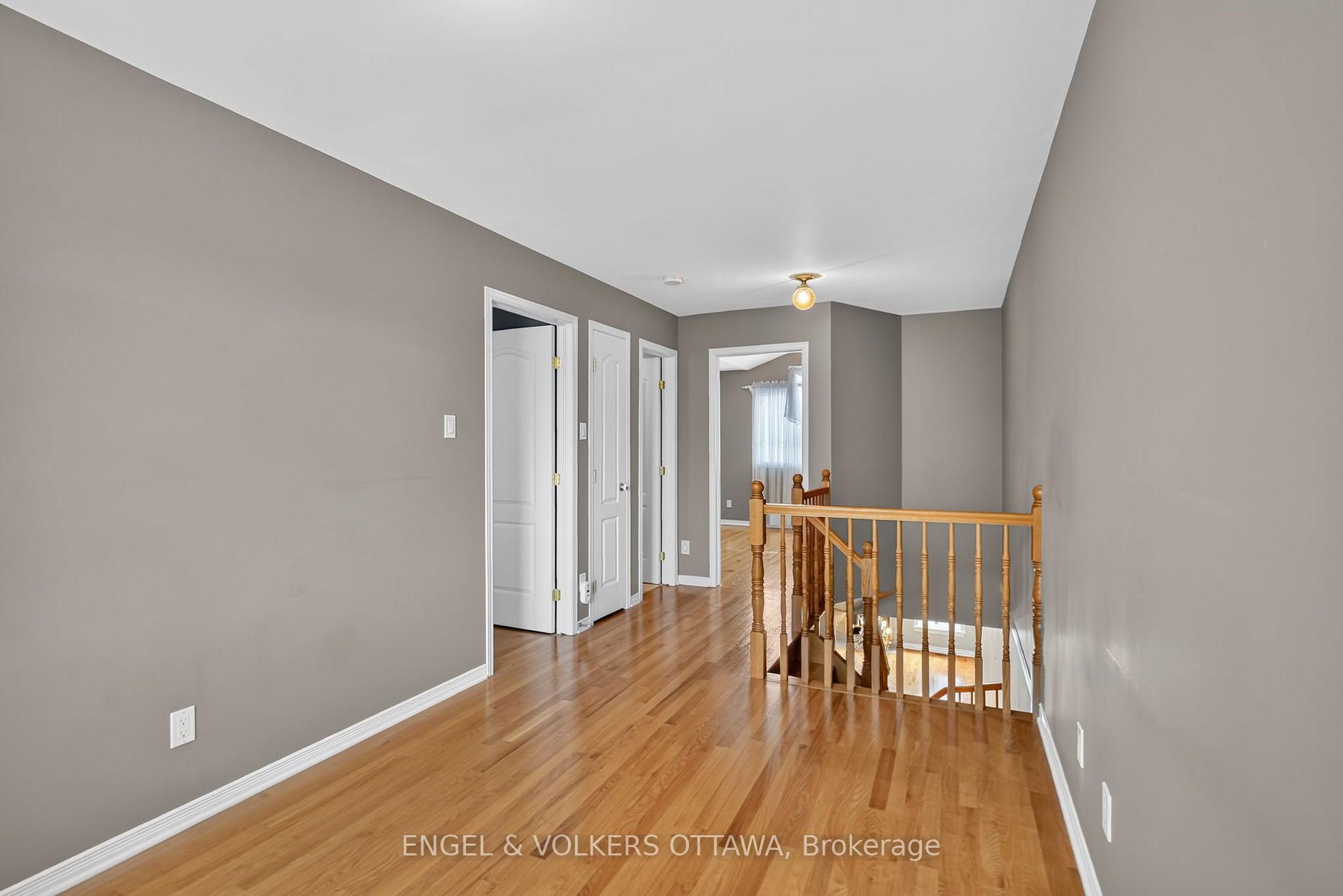 Photo 15 of 173 Hearst Way, Ottawa, Kanata - Katimavik — HOMEH