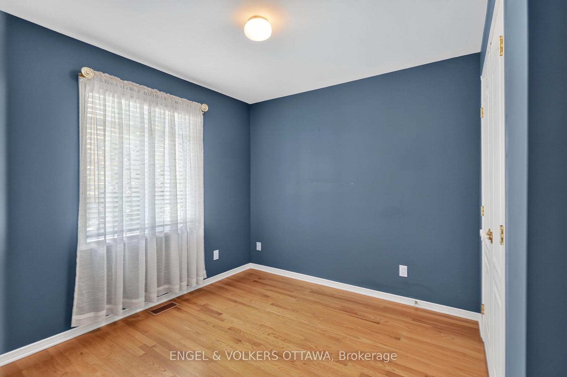 Photo 19 of 173 Hearst Way, Ottawa, Kanata - Katimavik — HOMEH