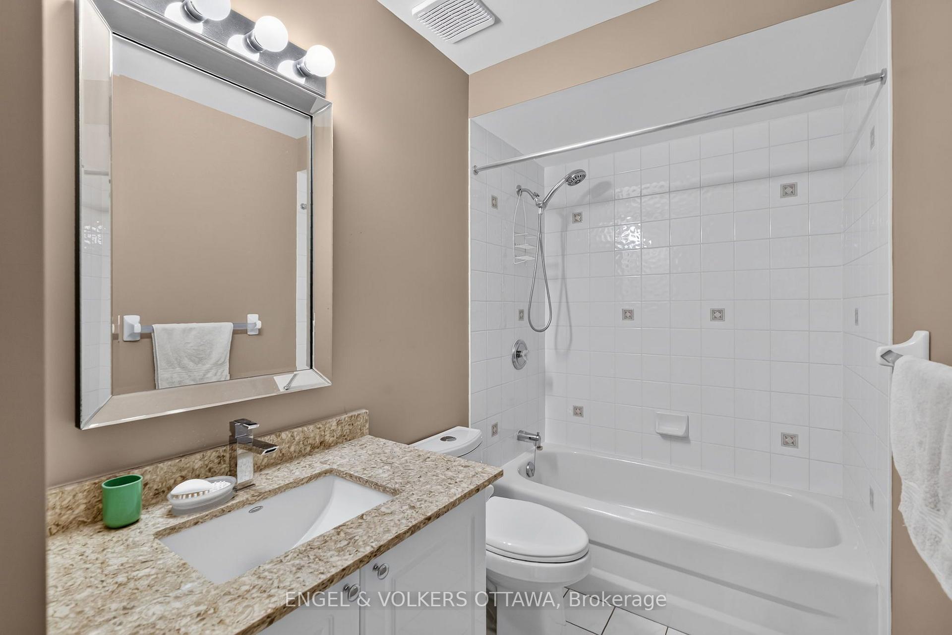 Photo 21 of 173 Hearst Way, Ottawa, Kanata - Katimavik — HOMEH