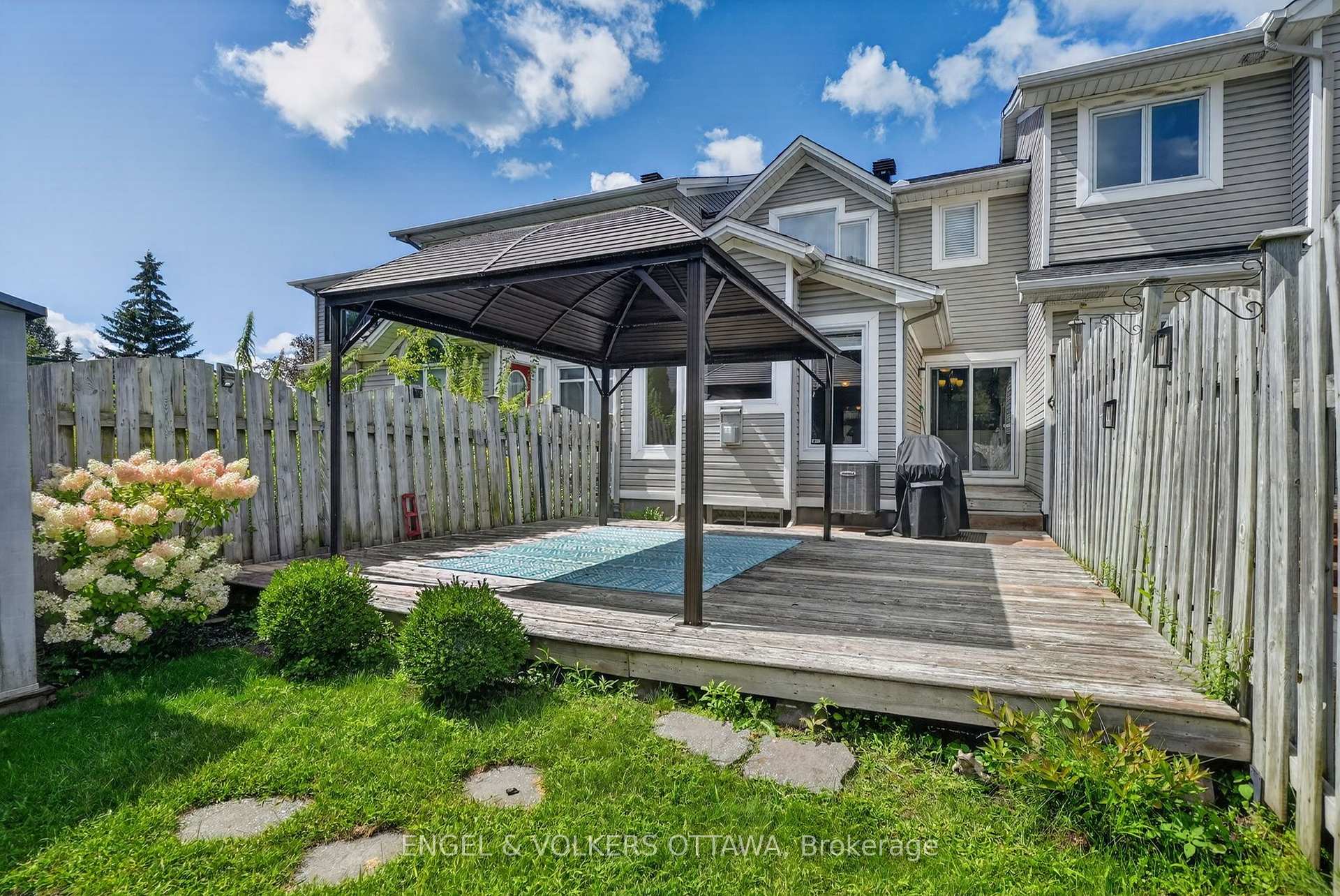 Photo 23 of 173 Hearst Way, Ottawa, Kanata - Katimavik — HOMEH