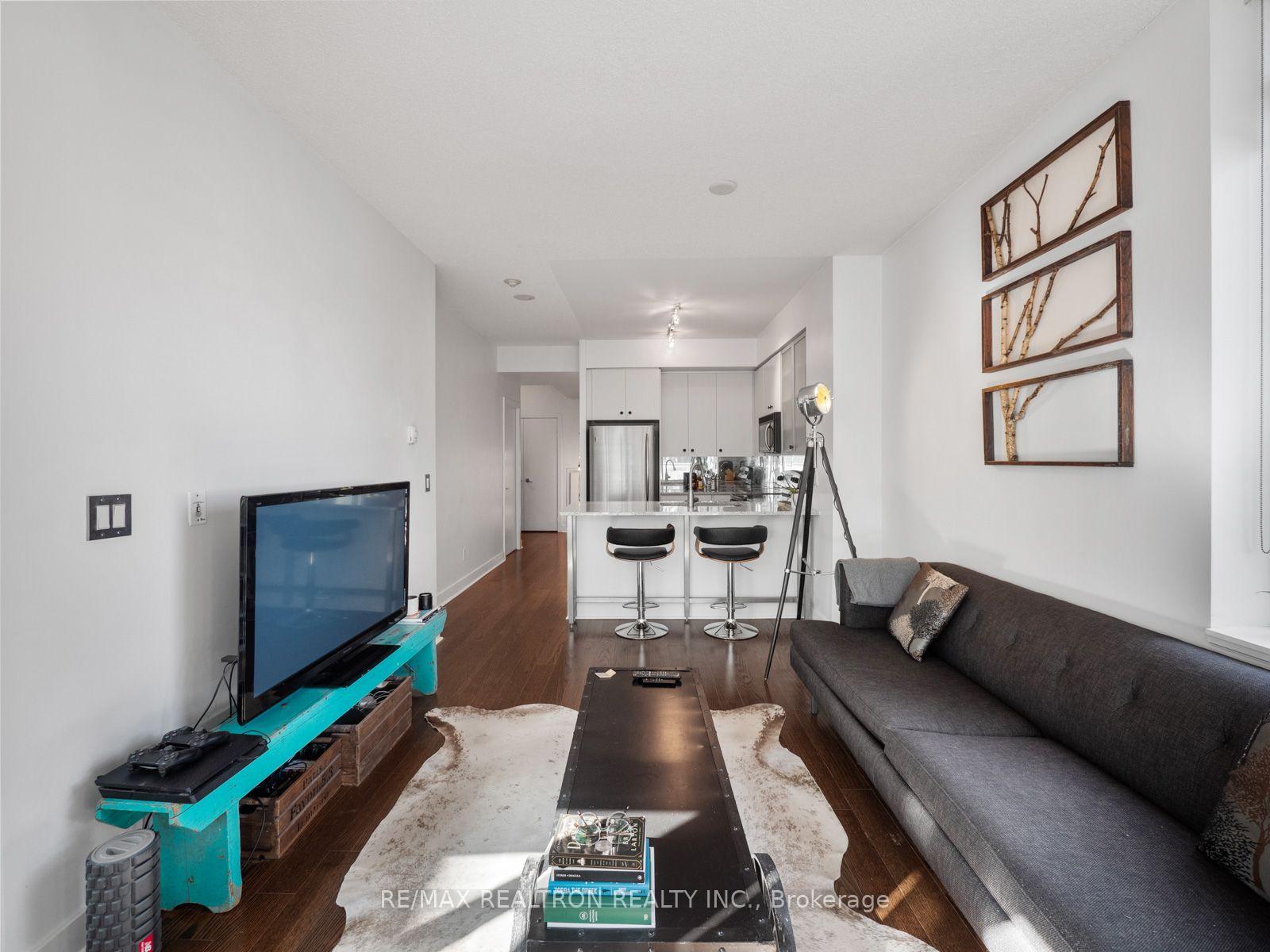 Photo 15 of 438 King Street, Toronto, Waterfront Communities — HOMEH