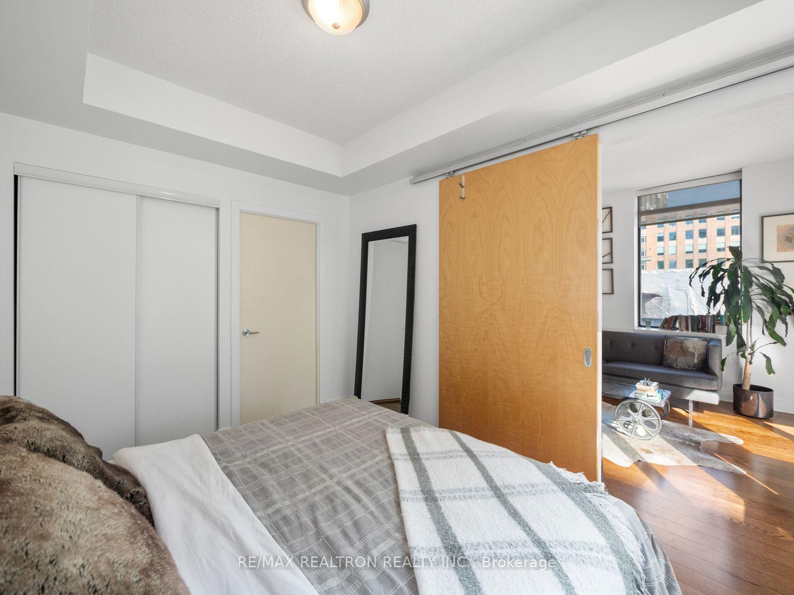 Photo 18 of 438 King Street, Toronto, Waterfront Communities — HOMEH