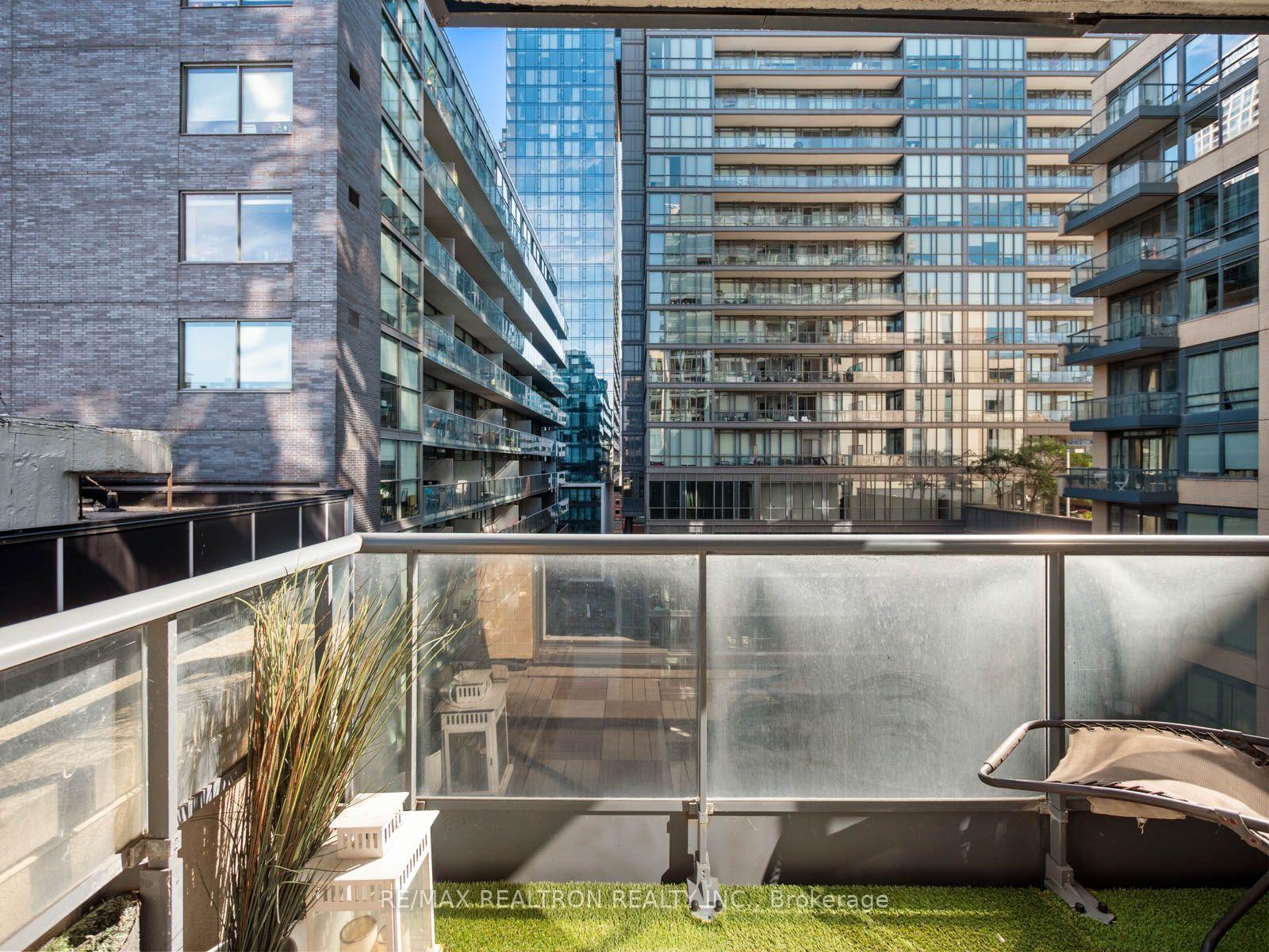 Photo 26 of 438 King Street, Toronto, Waterfront Communities — HOMEH