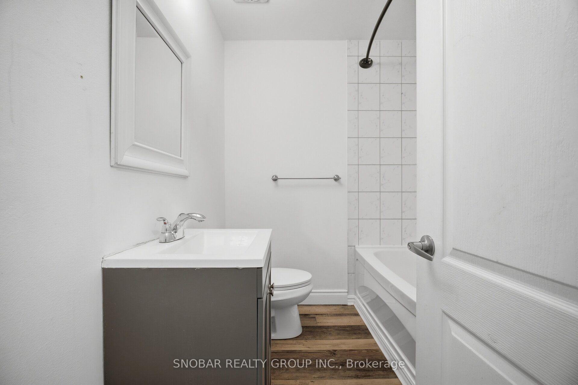 Photo 12 of 3441 Fellmore Drive, Mississauga, Erindale — HOMEH