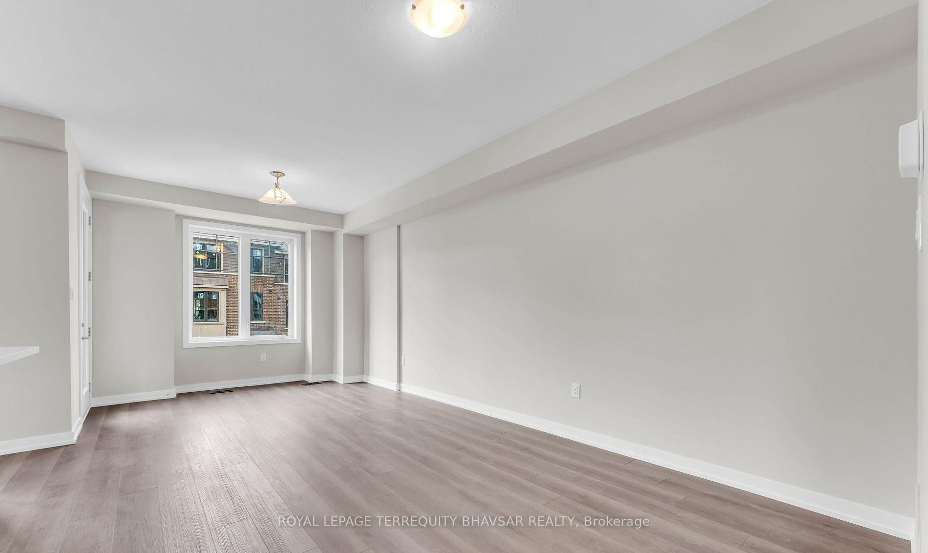 Photo 7 of Unit 130, 10 Birmingham Drive, Cambridge, Sheldon-Conestoga — HOMEH