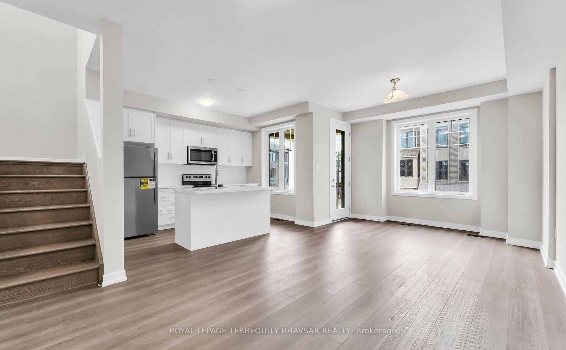 Photo 9 of Unit 130, 10 Birmingham Drive, Cambridge, Sheldon-Conestoga — HOMEH