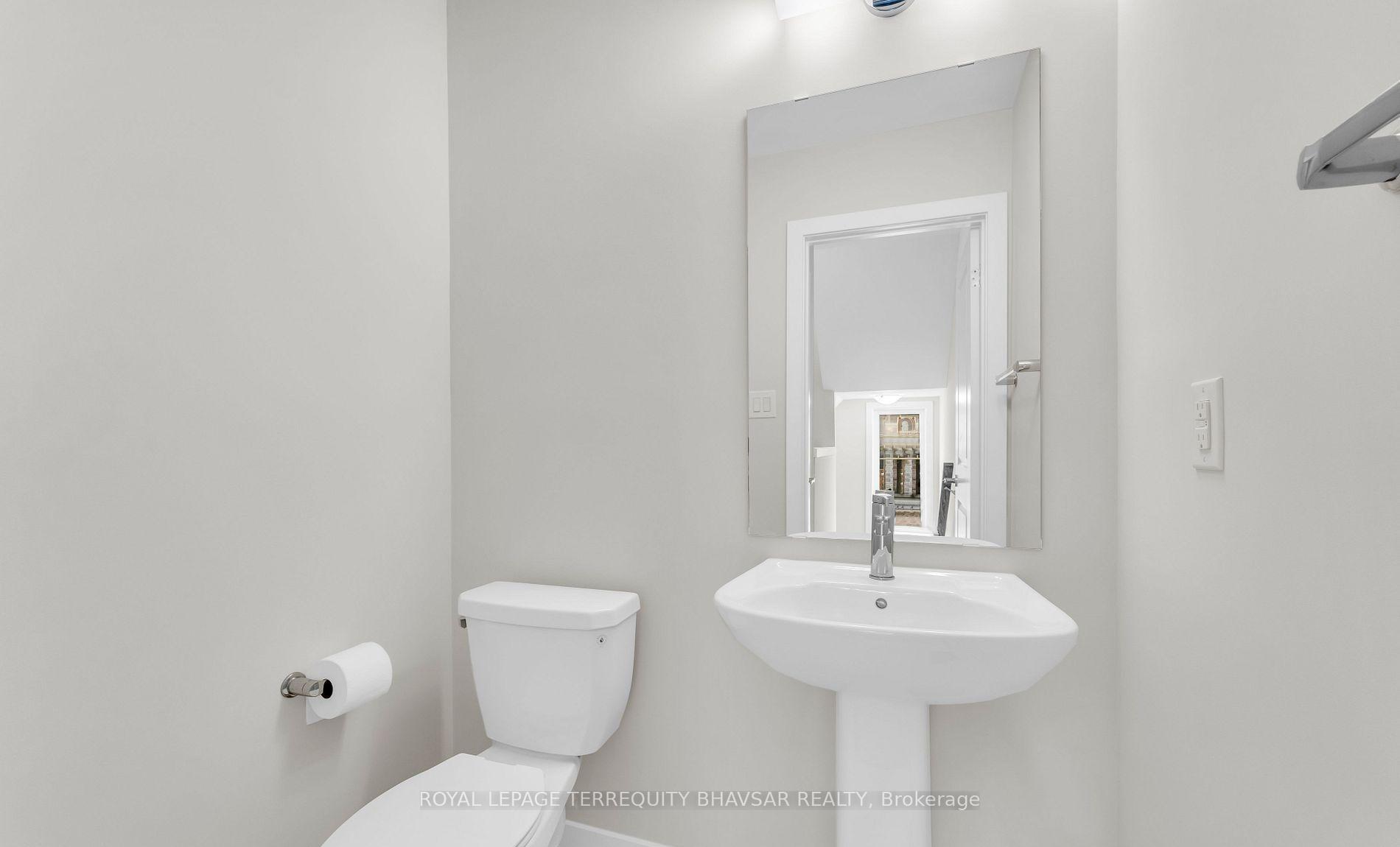 Photo 15 of Unit 130, 10 Birmingham Drive, Cambridge, Sheldon-Conestoga — HOMEH