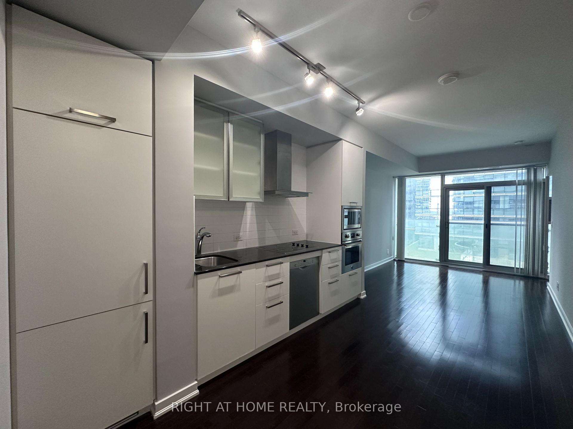 Photo of Unit 509, 12 York Street