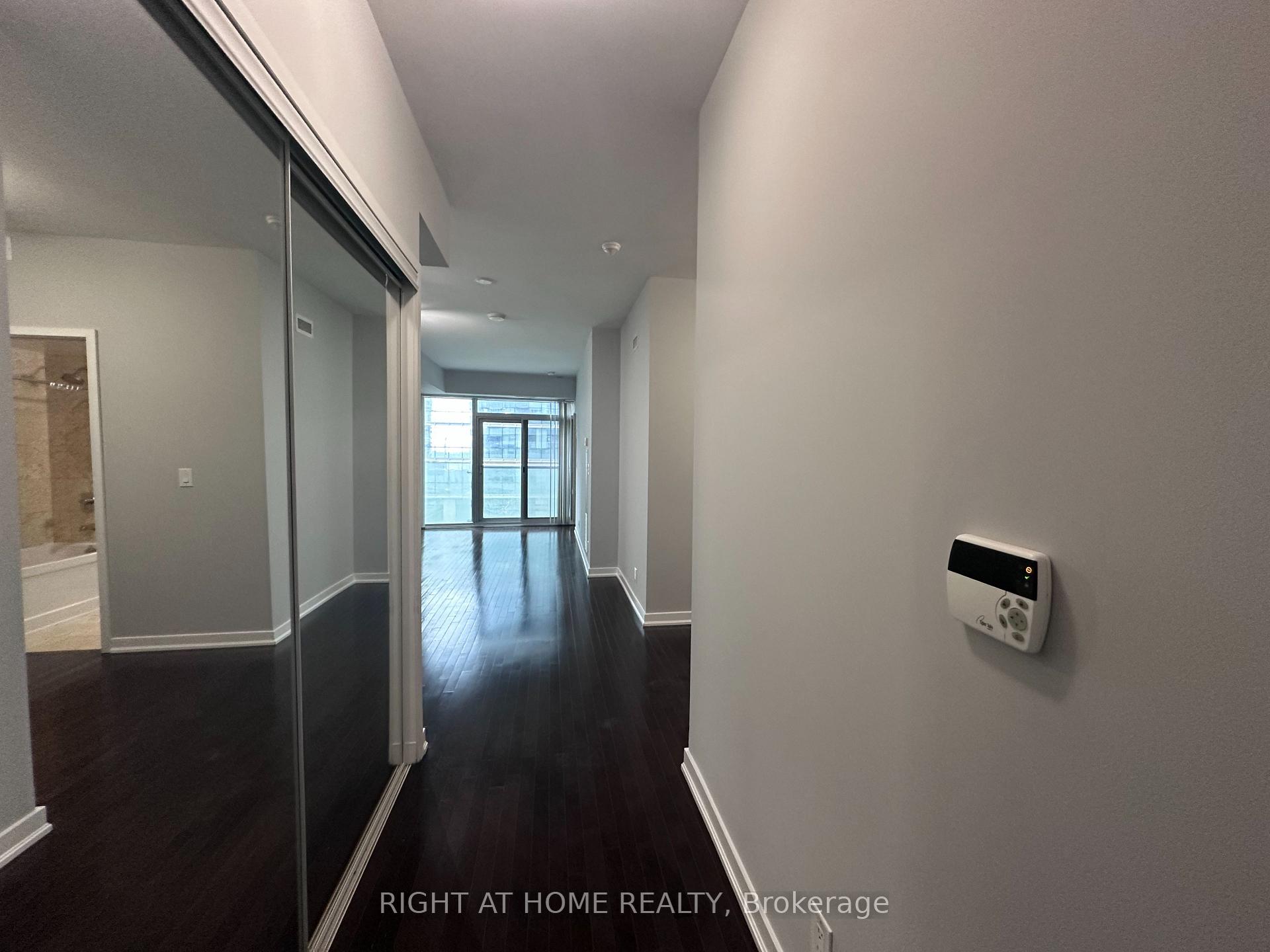 Photo 5 of Unit 509, 12 York Street, Toronto, Waterfront Communities — HOMEH