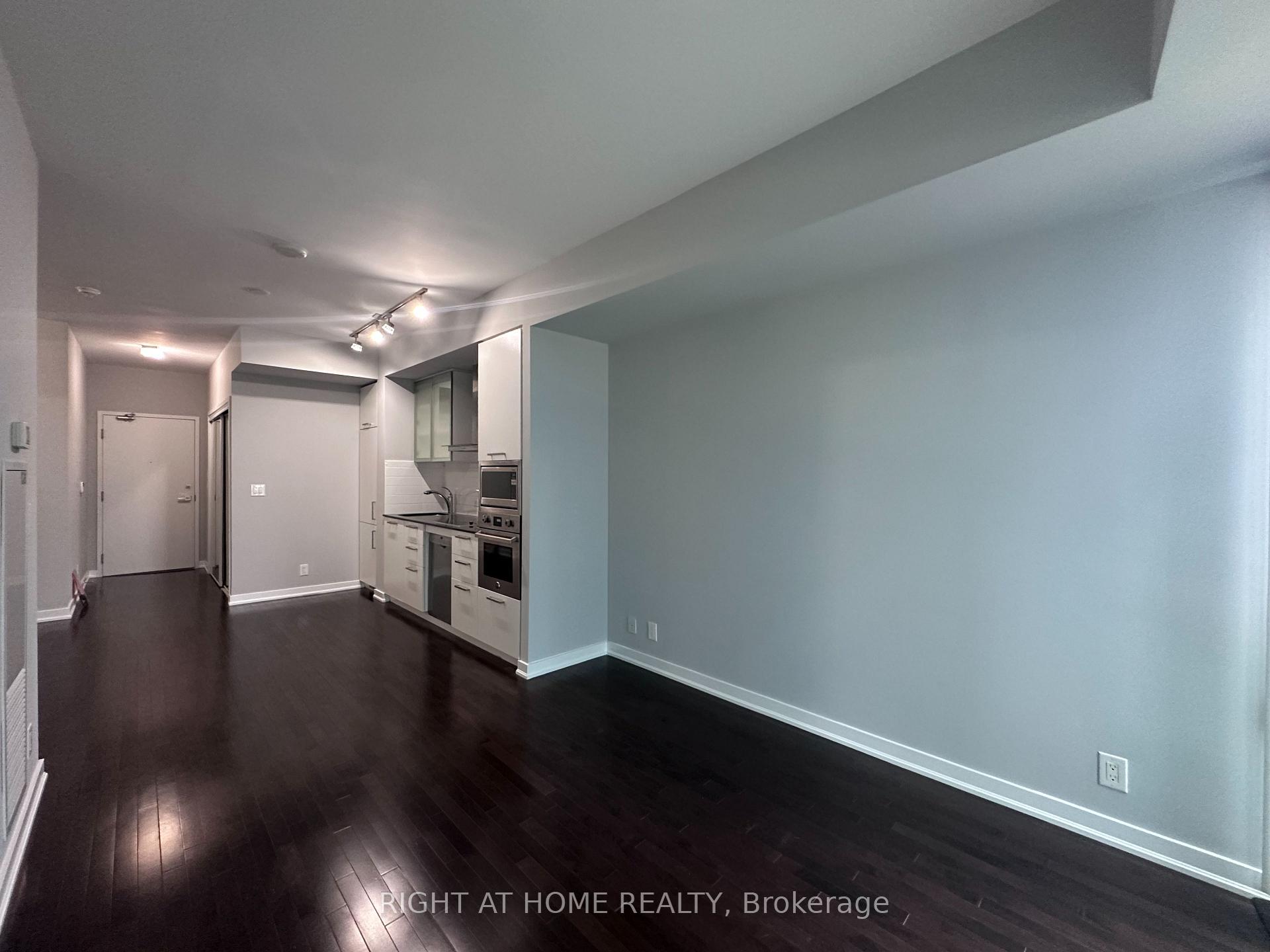 Photo 9 of Unit 509, 12 York Street, Toronto, Waterfront Communities — HOMEH