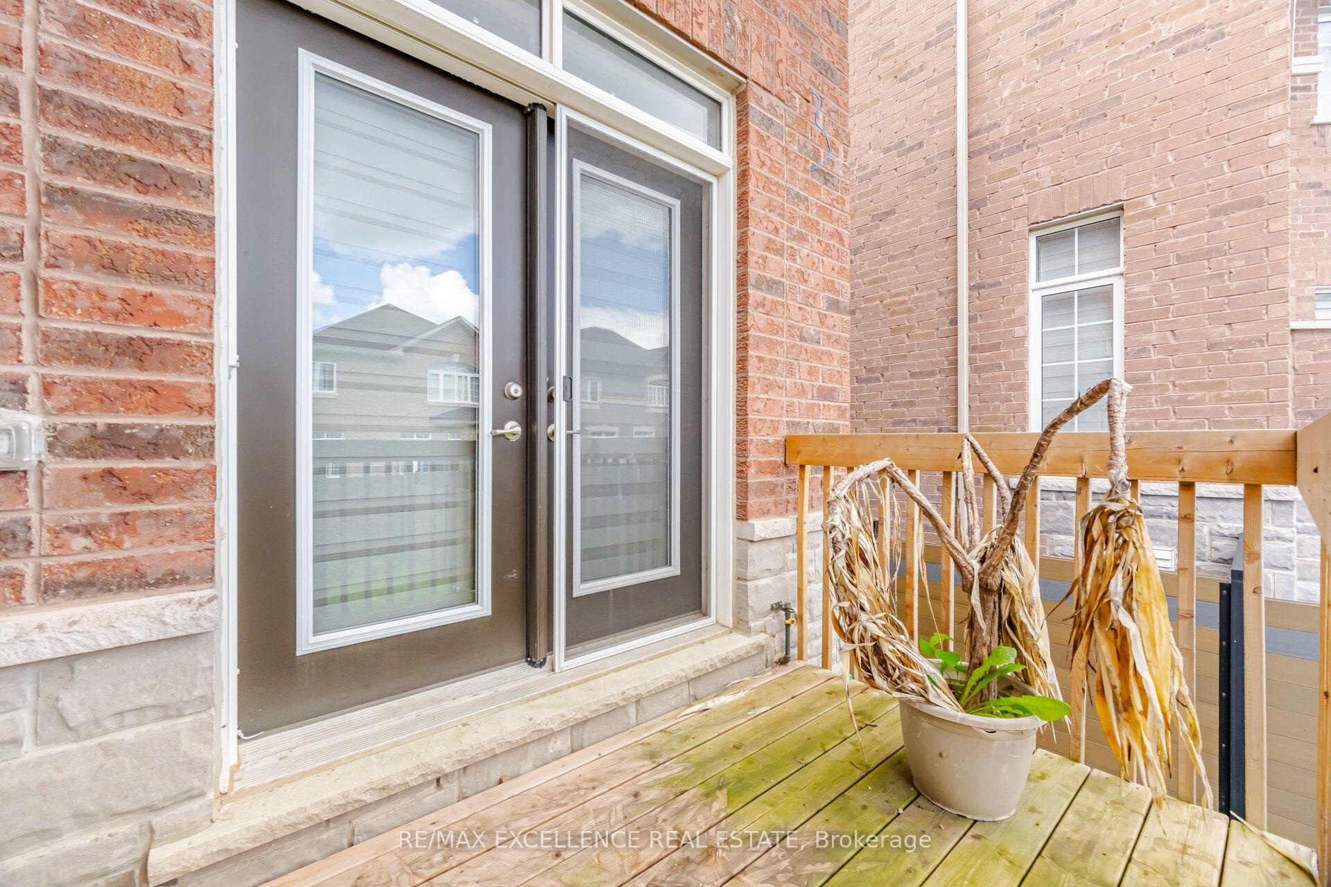 Photo 34 of 32 Branigan Crescent, Halton Hills, Georgetown — HOMEH