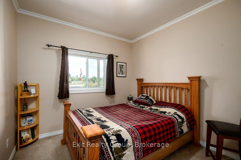 Photo 21 of 10435 Highway 41, Addington Highlands, Addington Highlands — HOMEH