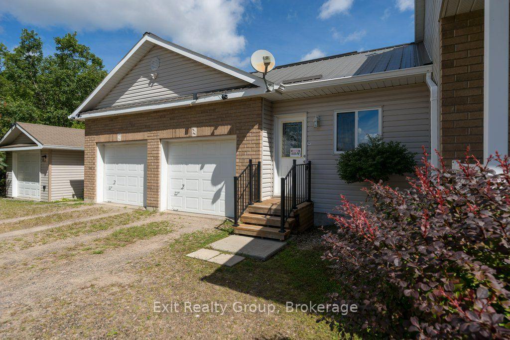 Photo 37 of 10435 Highway 41, Addington Highlands, Addington Highlands — HOMEH