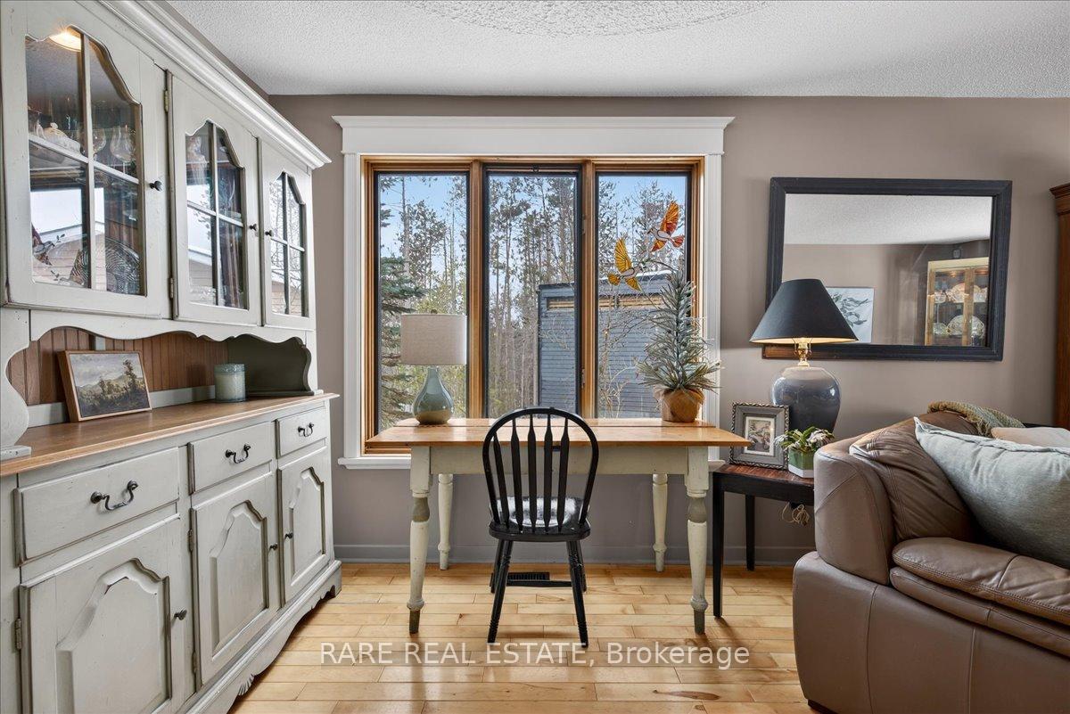 Photo 7 of 7 Pine Spring, Oro-Medonte, Horseshoe Valley — HOMEH
