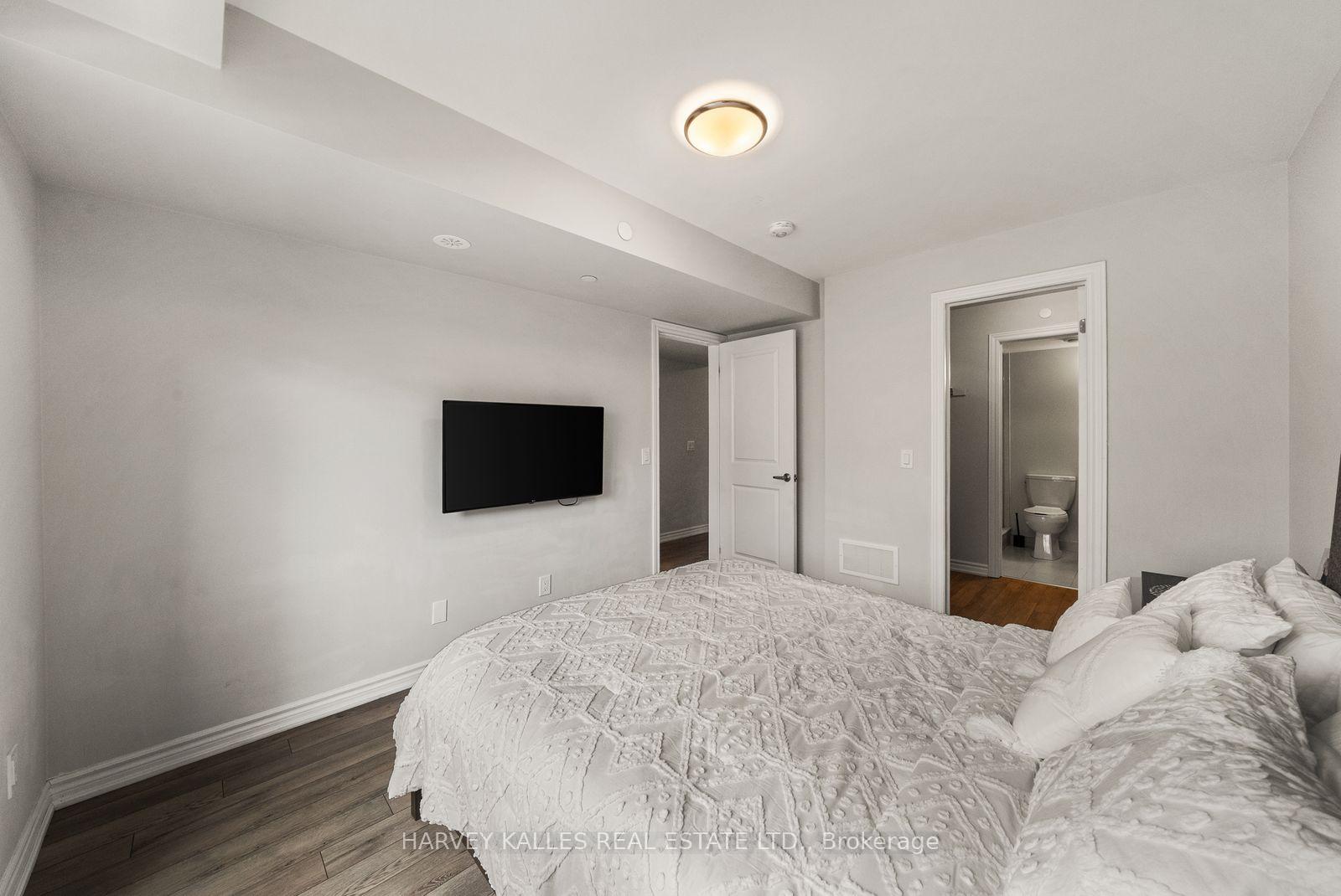 Photo 19 of Unit 324, 349 Wheat Boom Drive, Oakville, Joshua Meadows — HOMEH