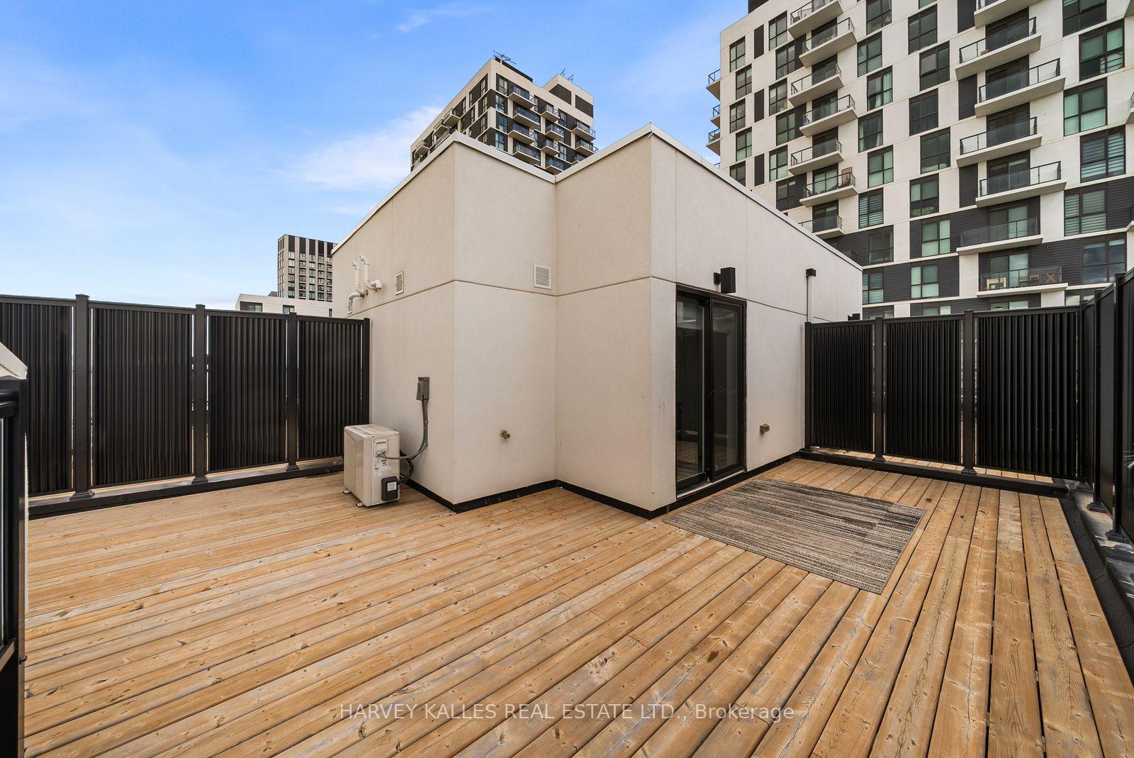 Photo 30 of Unit 324, 349 Wheat Boom Drive, Oakville, Joshua Meadows — HOMEH