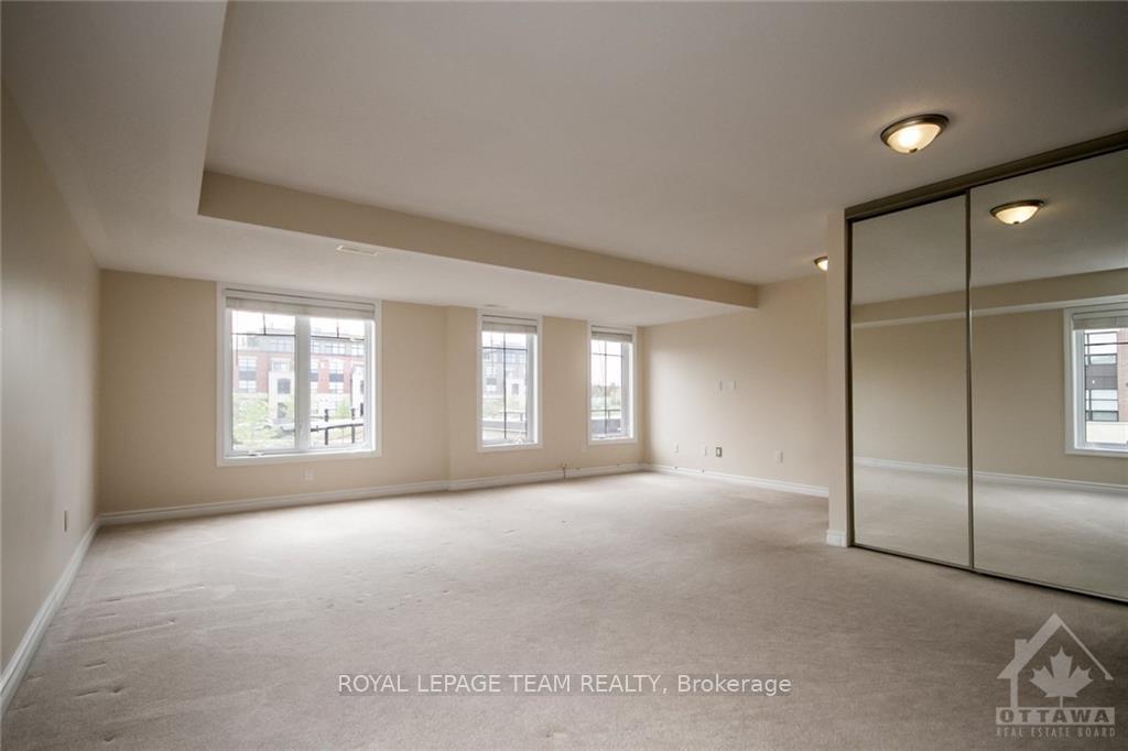 Photo 7 of Unit B, 148 Lindenshade Drive, Ottawa, Barrhaven - Strandherd — HOMEH