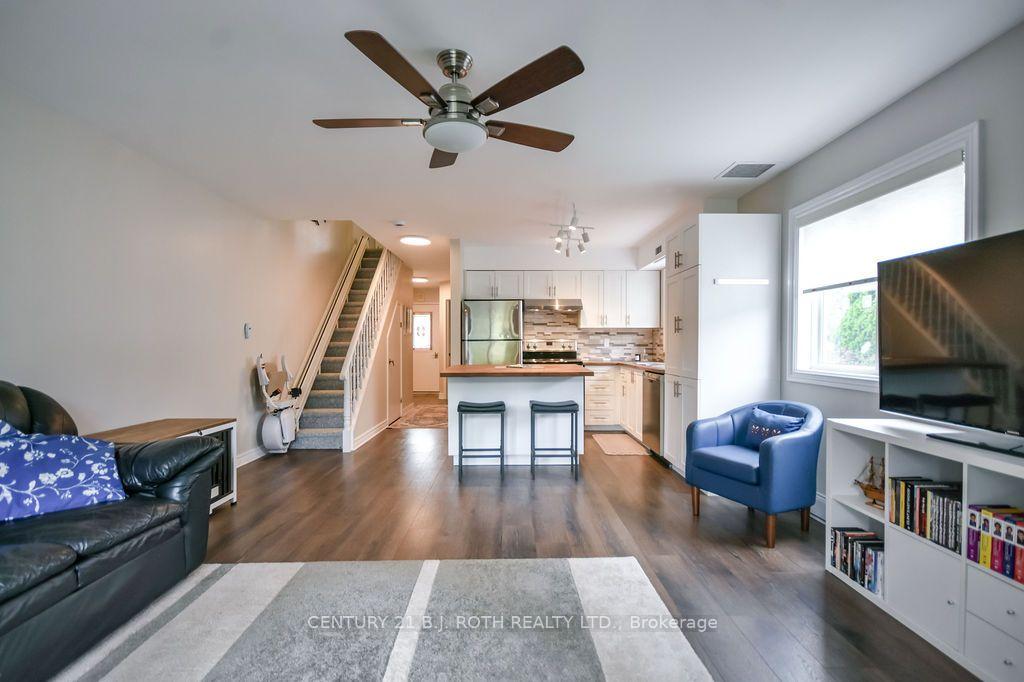 Photo 12 of Unit 15, 41 Laguna Parkway, Ramara, Rural Ramara — HOMEH