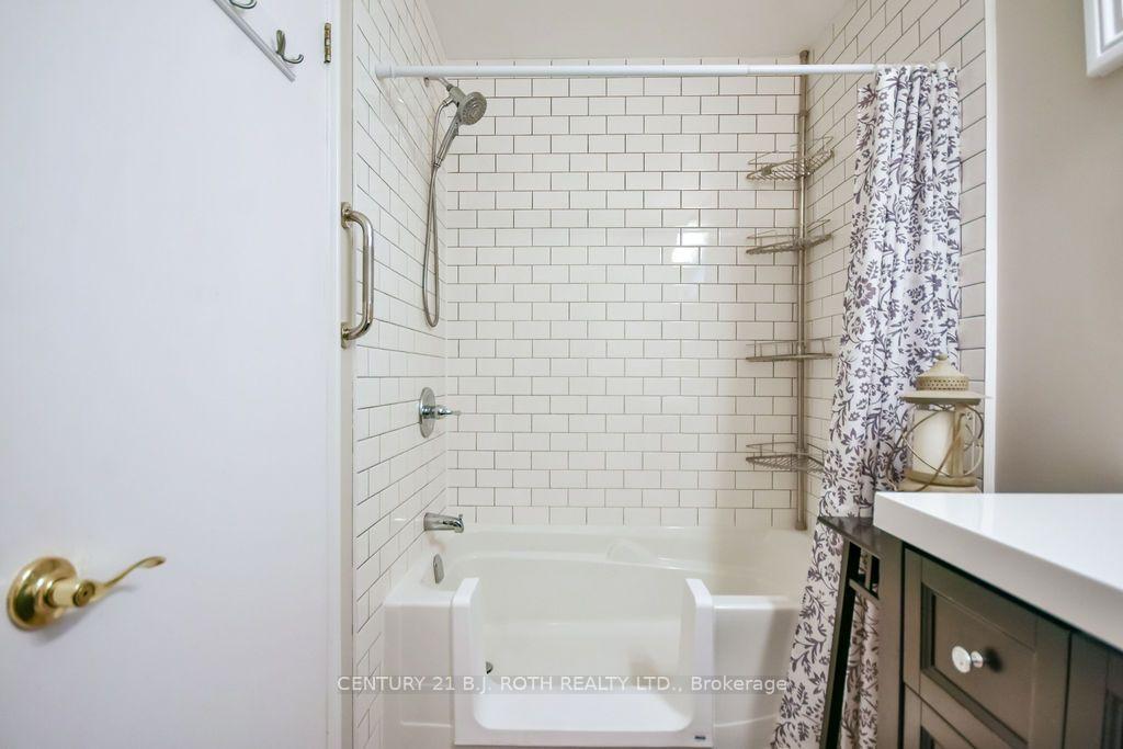 Photo 24 of Unit 15, 41 Laguna Parkway, Ramara, Rural Ramara — HOMEH