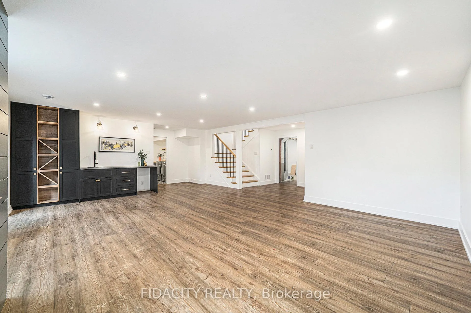 Photo 22 of 19 Brigade Avenue, Ottawa, Stittsville (South) — HOMEH