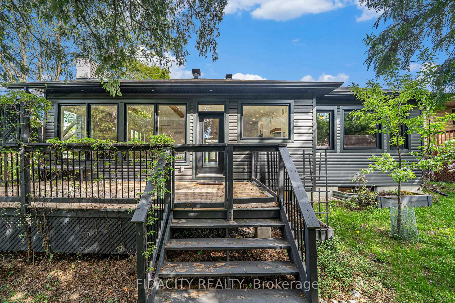 Photo 31 of 19 Brigade Avenue, Ottawa, Stittsville (South) — HOMEH