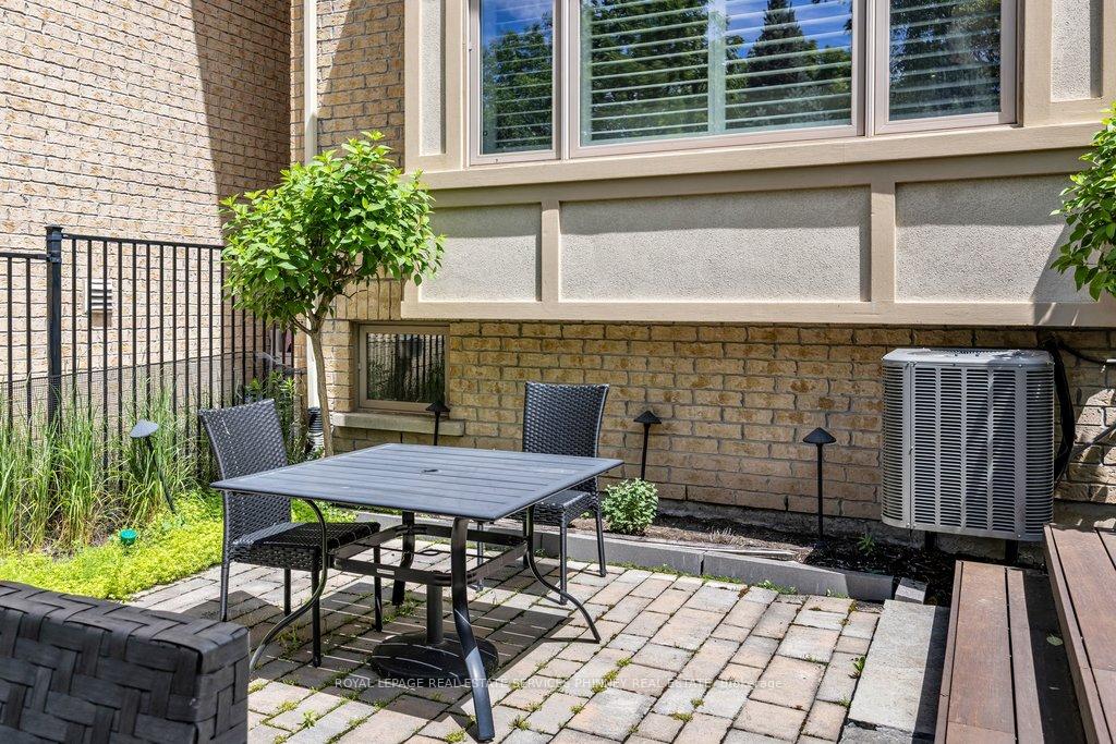 Photo 40 of 2444 Chateau Common, Oakville, Bronte Creek — HOMEH