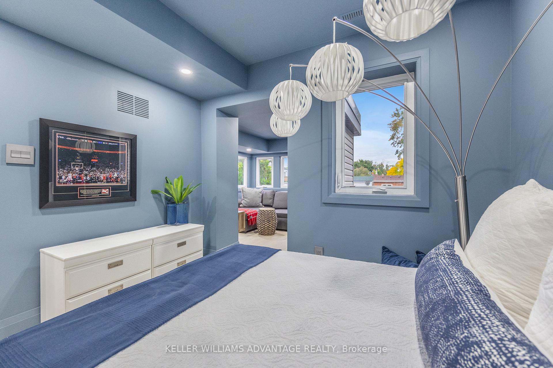 Photo 18 of 36 Lockwood Road, Toronto, The Beaches — HOMEH
