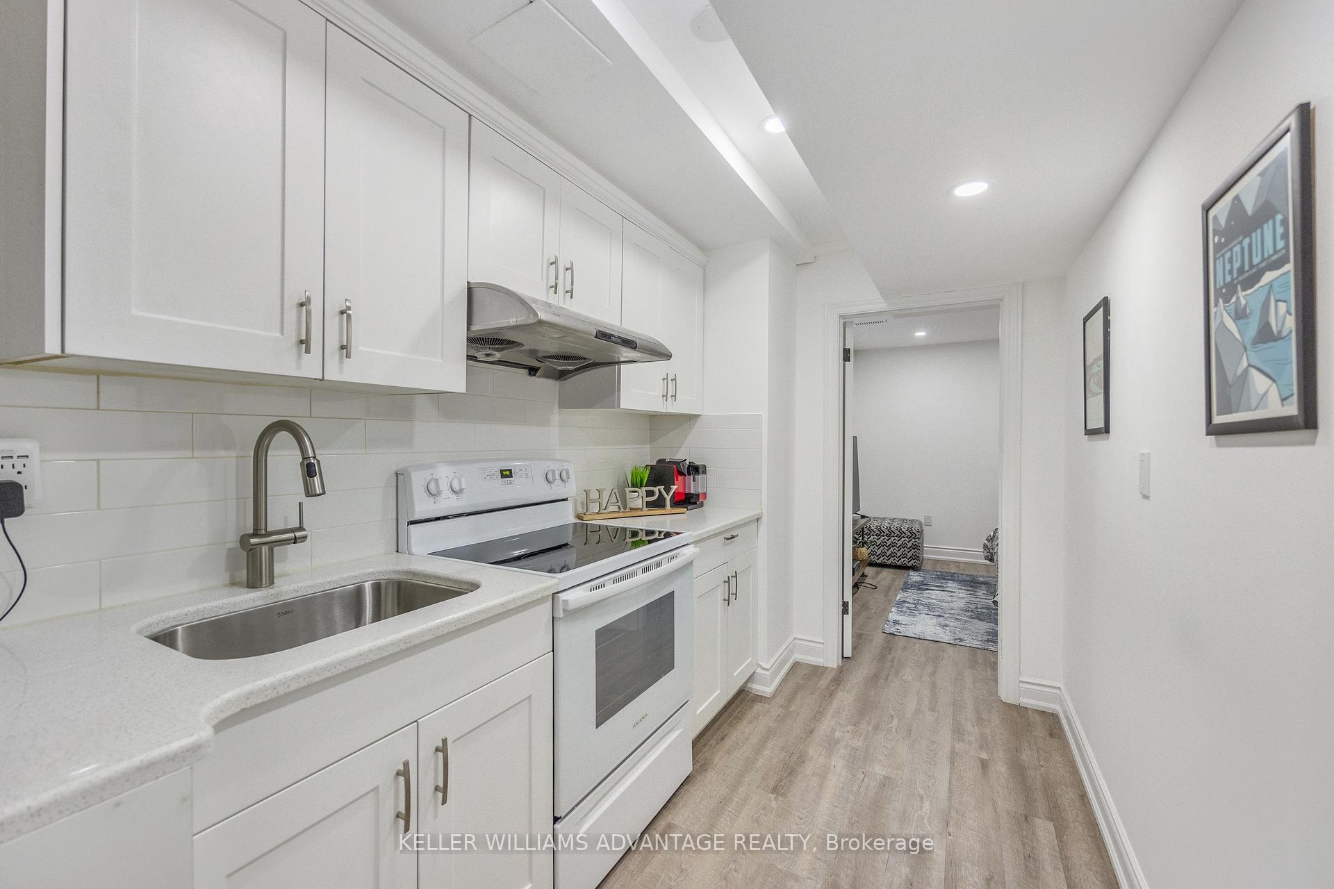 Photo 34 of 36 Lockwood Road, Toronto, The Beaches — HOMEH