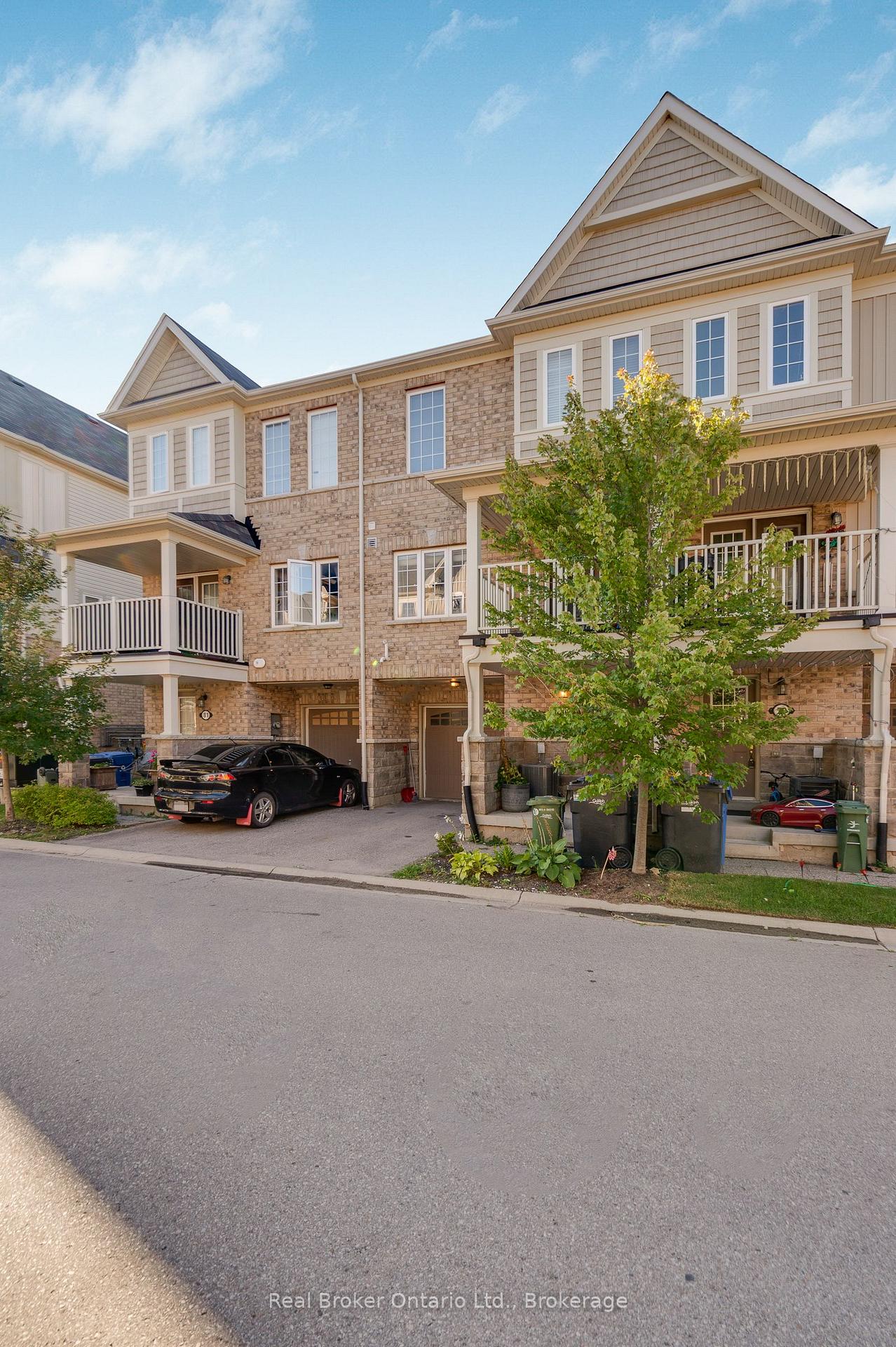 Photo 5 of Unit 80, 88 Decorso Drive, Guelph, Kortright East — HOMEH