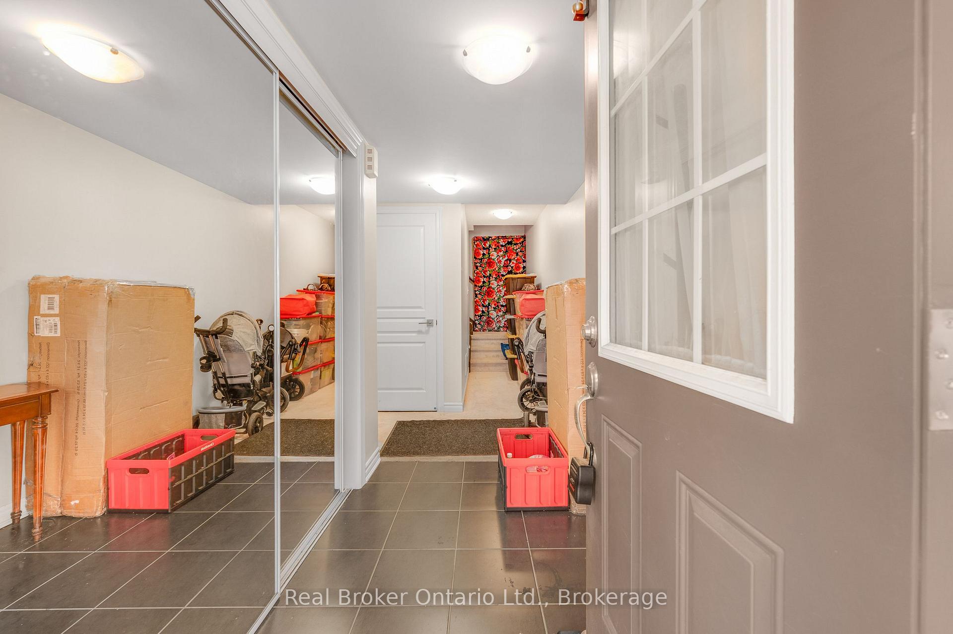 Photo 7 of Unit 80, 88 Decorso Drive, Guelph, Kortright East — HOMEH