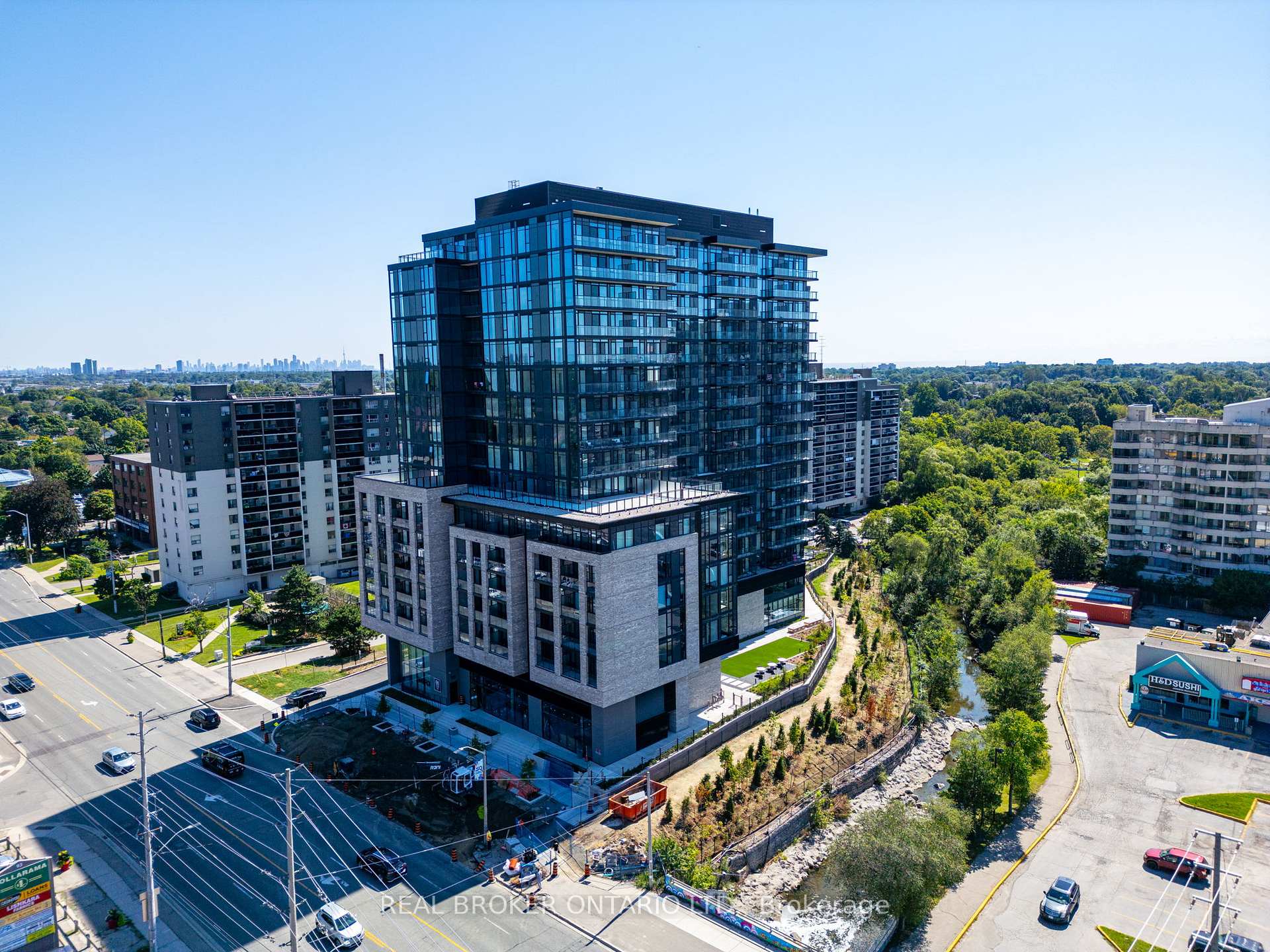 Photo 3 of Unit 1602, 86 Dundas Street E, Mississauga, Cooksville — HOMEH