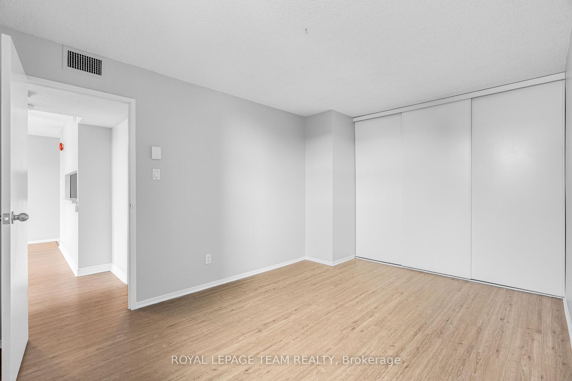 Photo 34 of Unit 301, 1180 Ohio Street, Ottawa, Billings Bridge — HOMEH
