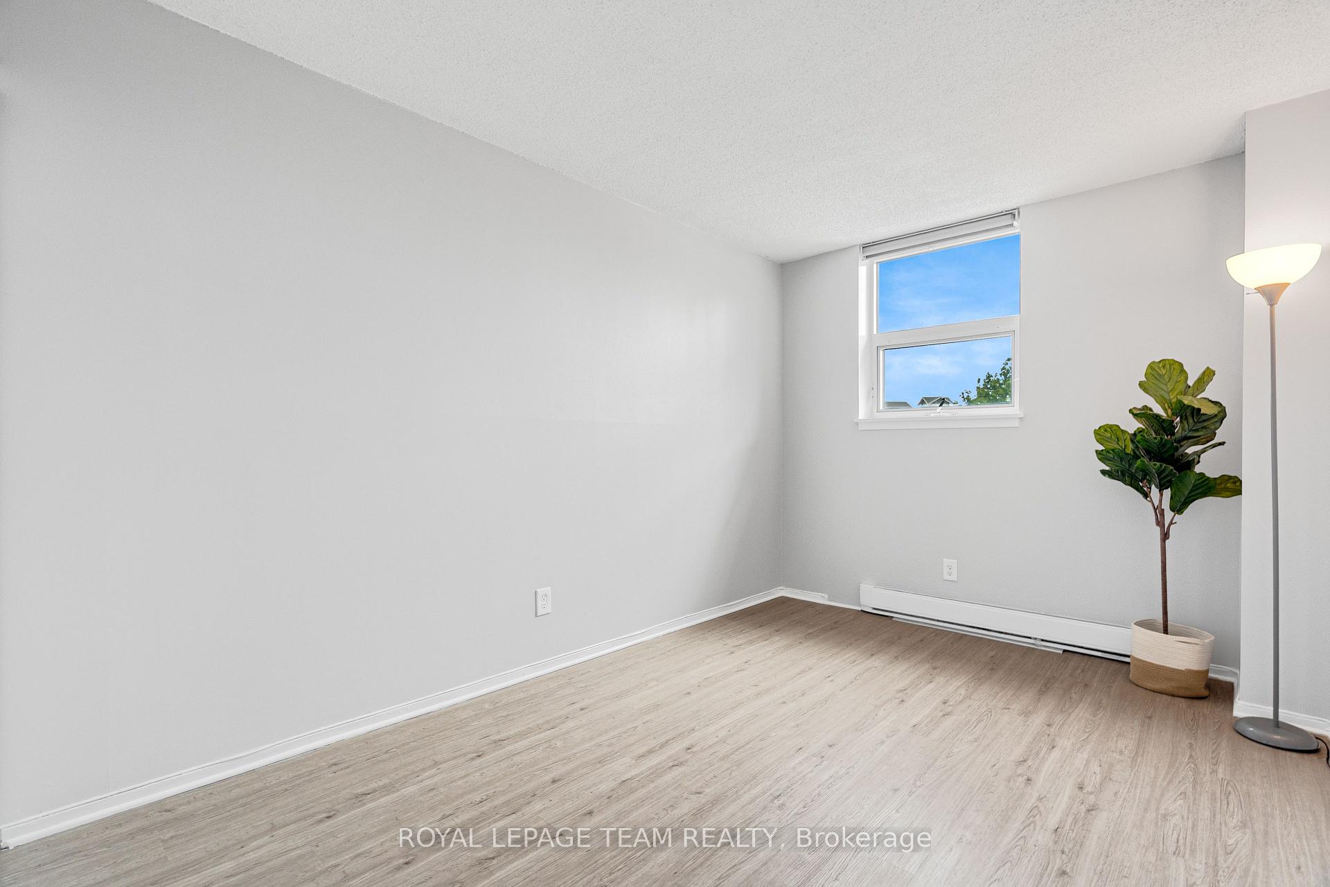 Photo 37 of Unit 301, 1180 Ohio Street, Ottawa, Billings Bridge — HOMEH