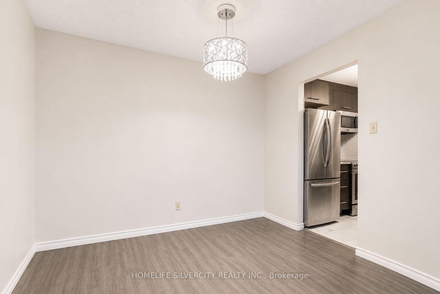 Photo 8 of Unit 303, 733 Deveron Crescent, London, South T — HOMEH