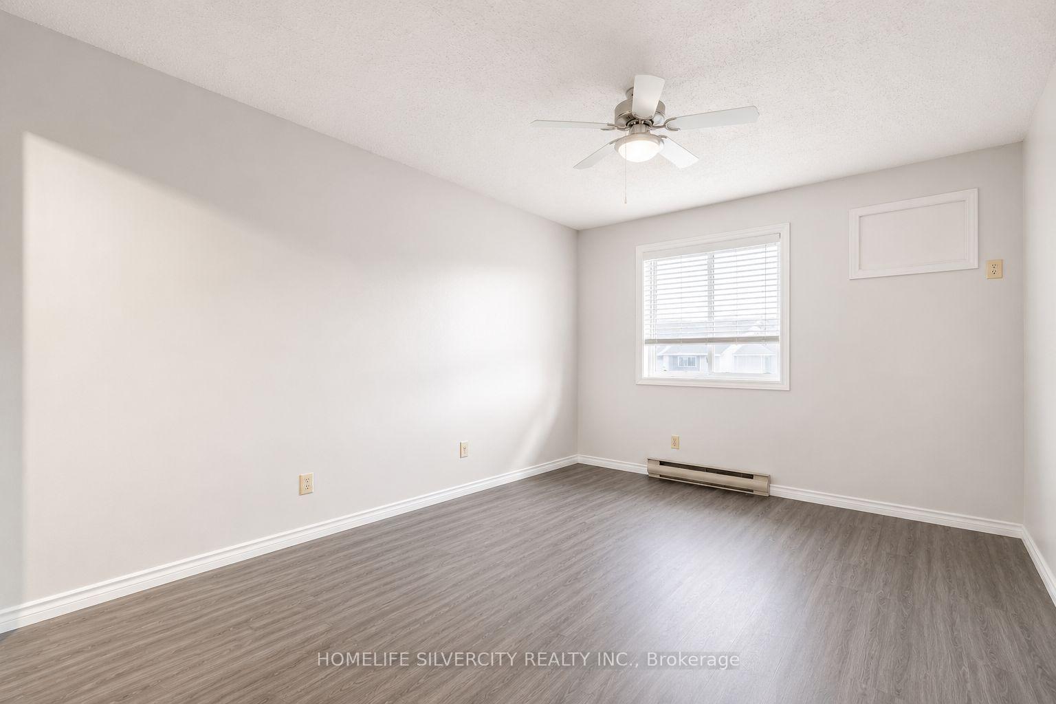Photo 9 of Unit 303, 733 Deveron Crescent, London, South T — HOMEH