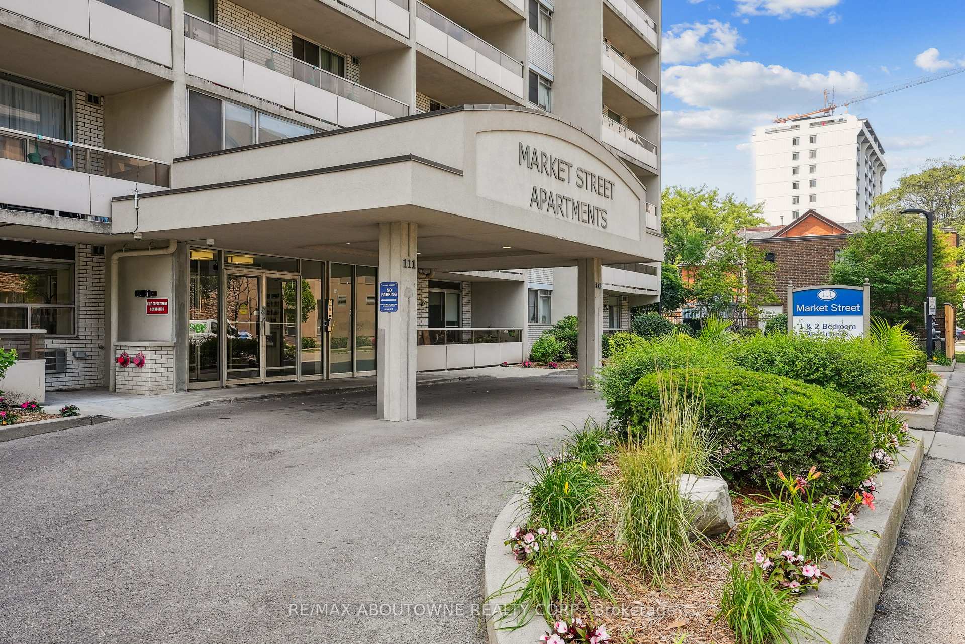 Photo 2 of Unit 902, 111 Market Street, Hamilton, Central — HOMEH