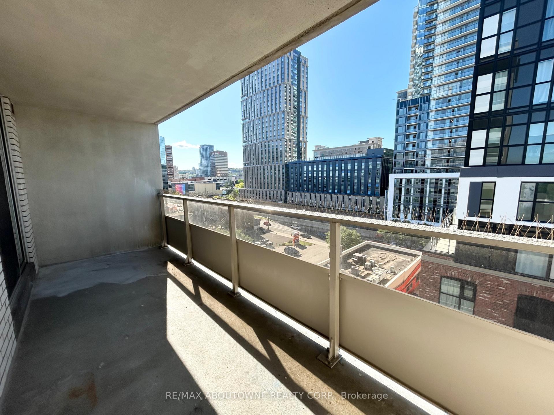 Photo 16 of Unit 902, 111 Market Street, Hamilton, Central — HOMEH
