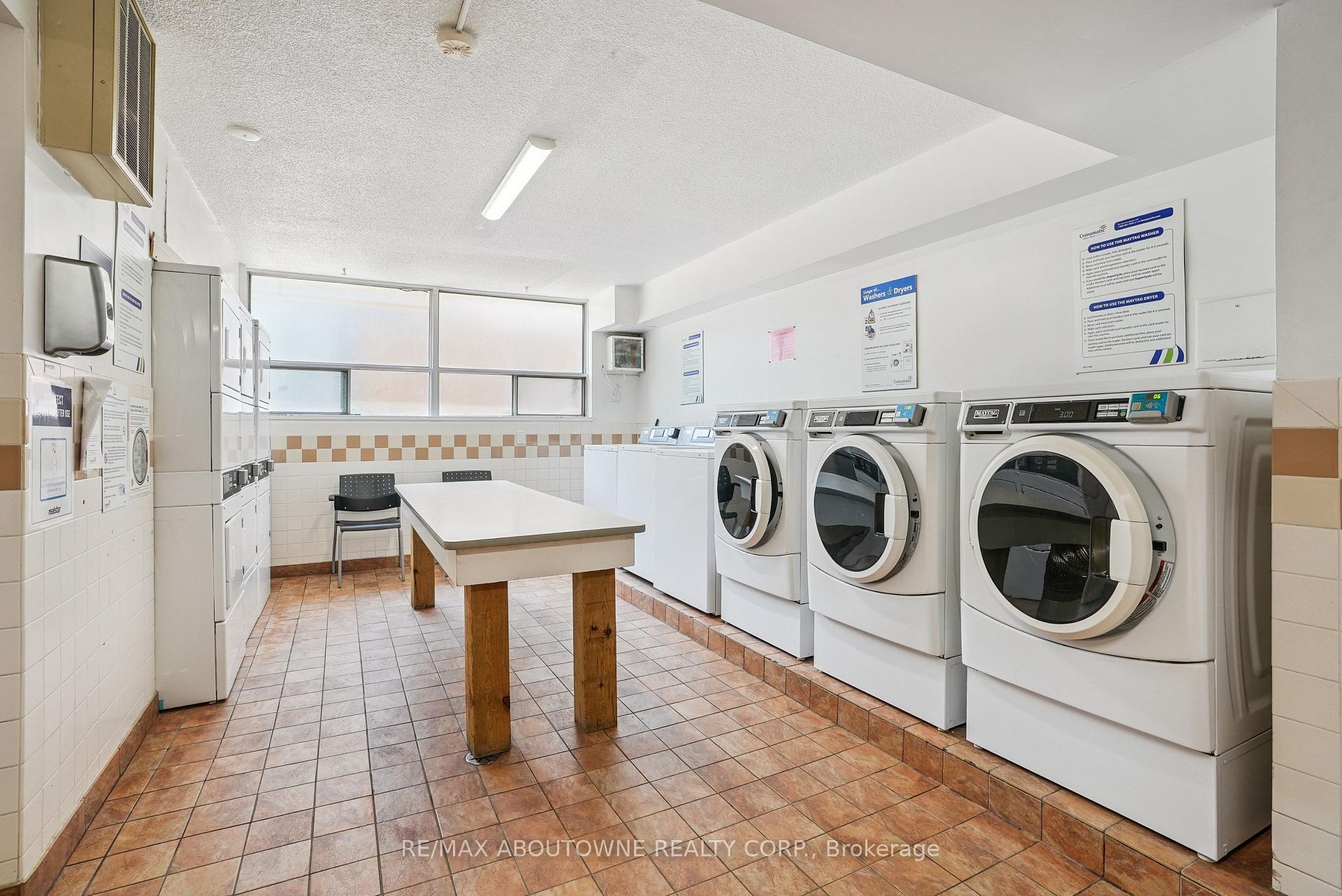 Photo 17 of Unit 902, 111 Market Street, Hamilton, Central — HOMEH