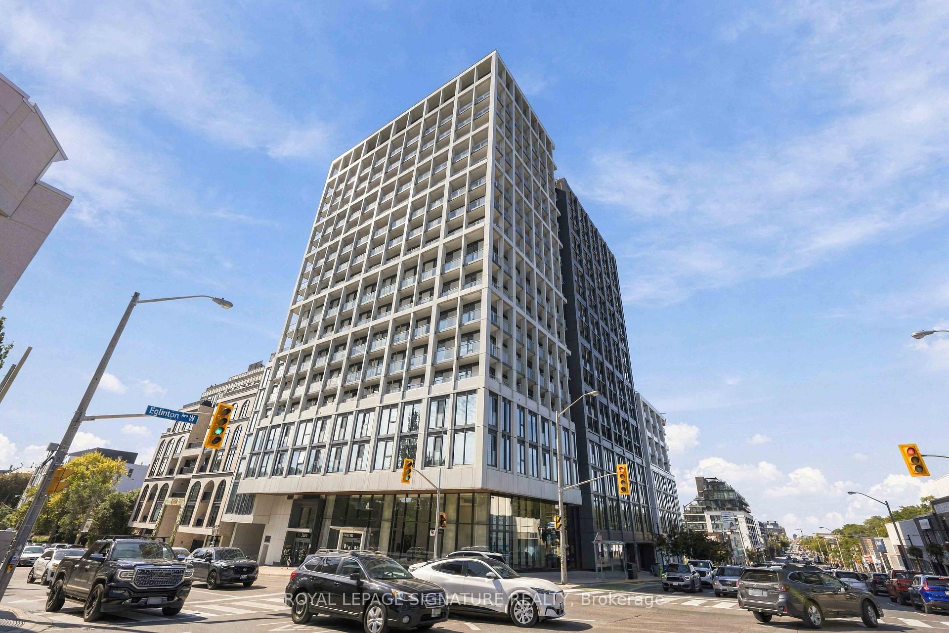Photo 1 of Unit 817, 2020 Bathurst Street, Toronto, Humewood-Cedarvale — HOMEH