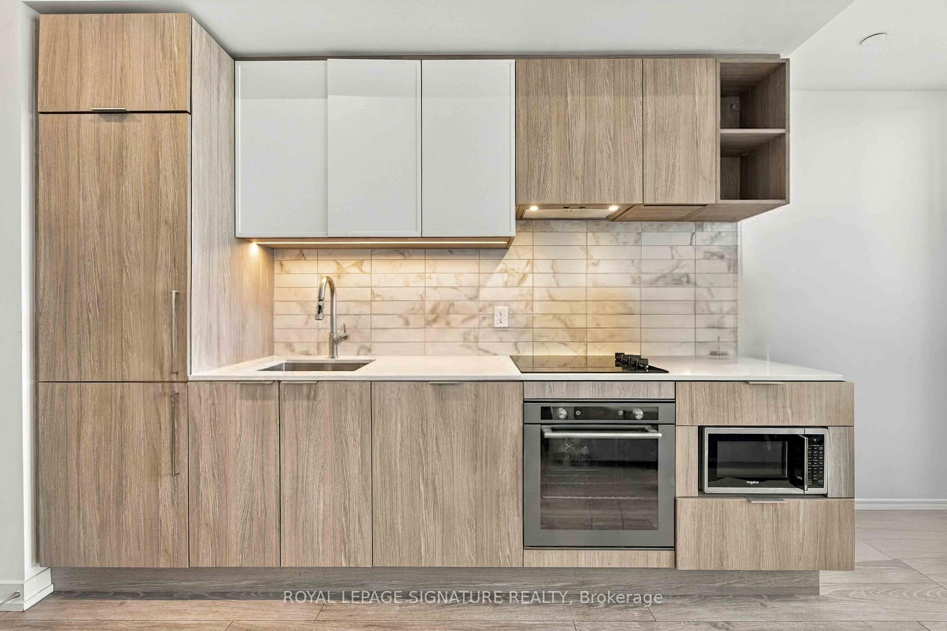 Photo 15 of Unit 817, 2020 Bathurst Street, Toronto, Humewood-Cedarvale — HOMEH