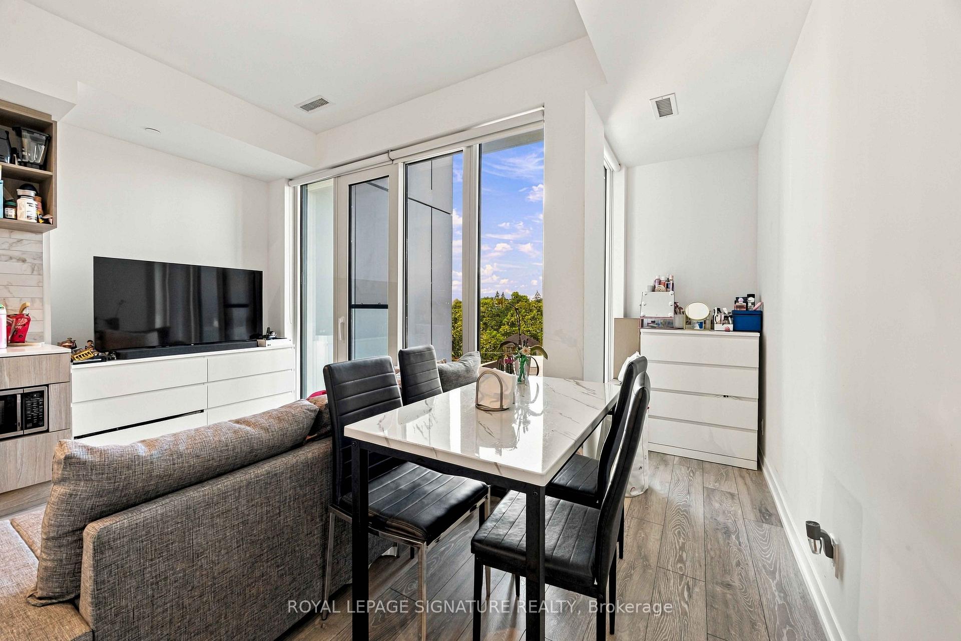 Photo 19 of Unit 817, 2020 Bathurst Street, Toronto, Humewood-Cedarvale — HOMEH
