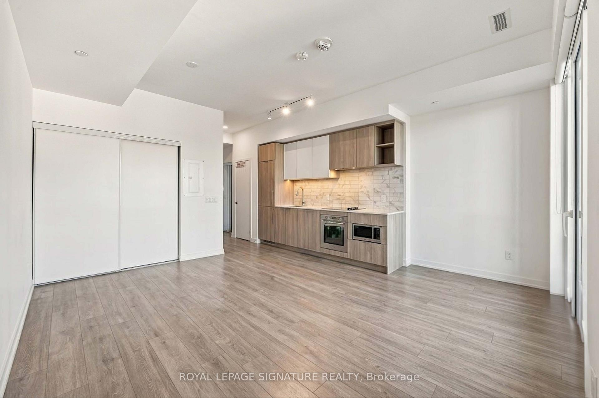 Photo 20 of Unit 817, 2020 Bathurst Street, Toronto, Humewood-Cedarvale — HOMEH