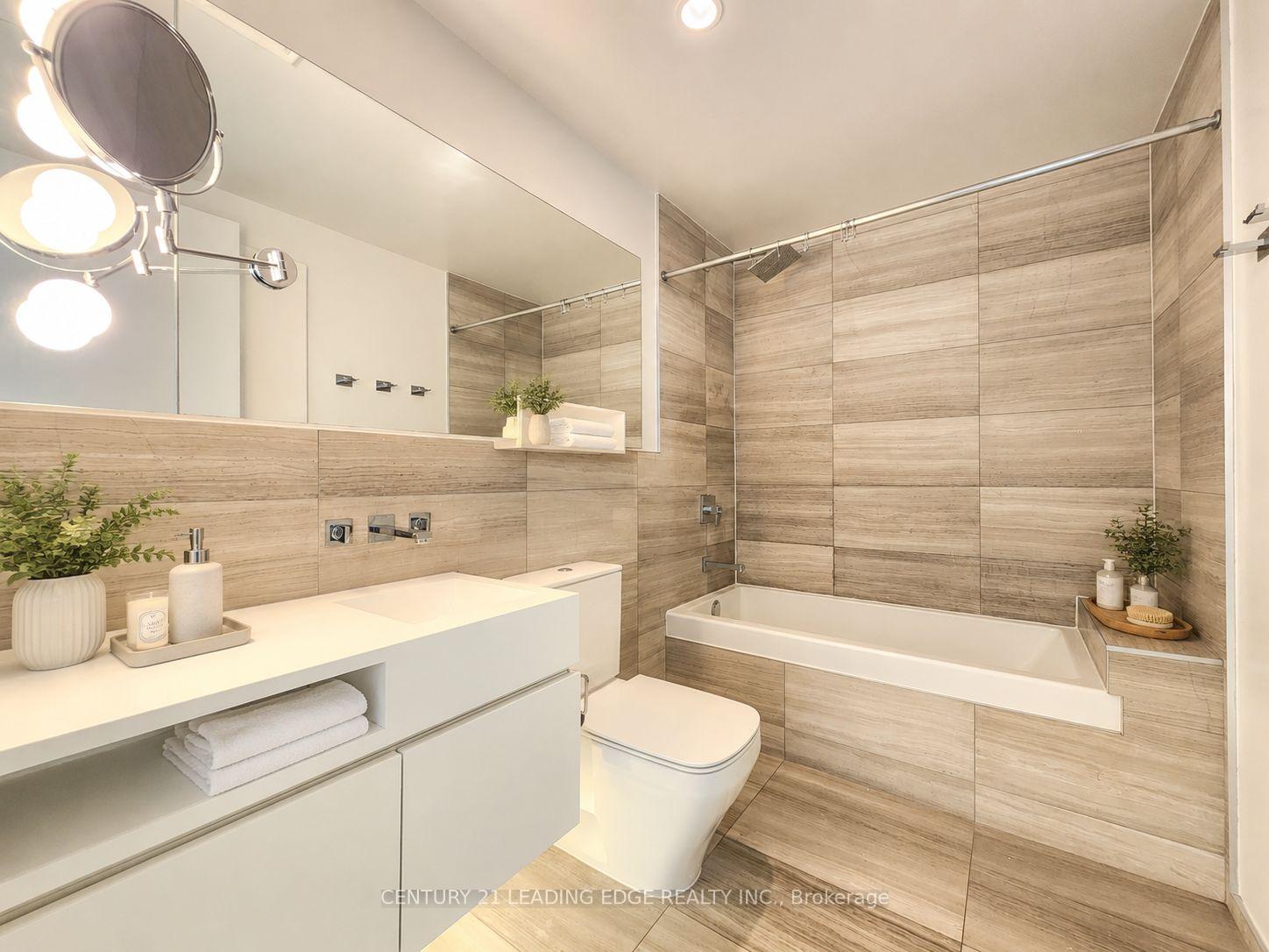 Photo 17 of Unit 4511, 45 Charles Street E, Toronto, Church-Yonge Corridor — HOMEH