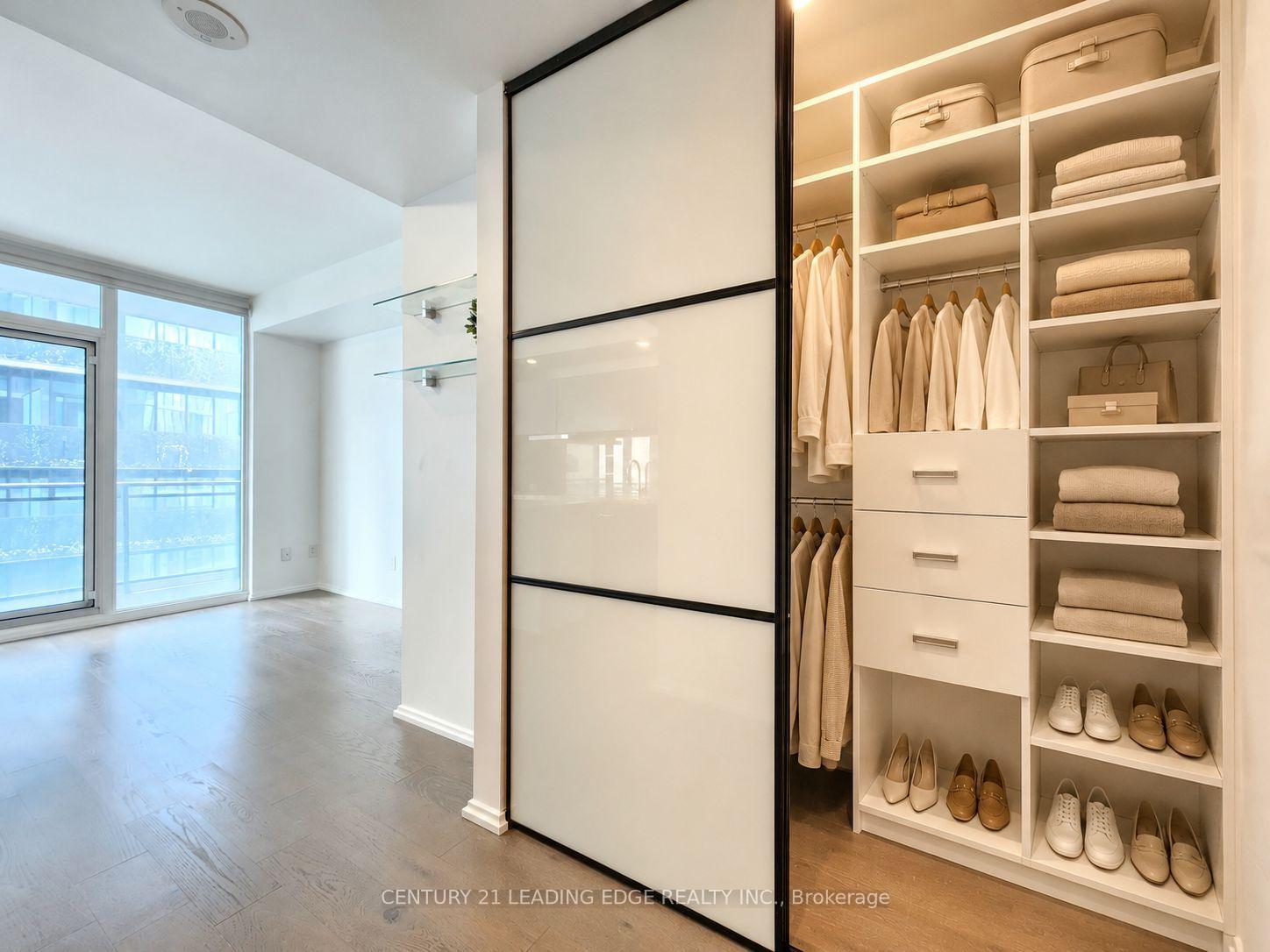 Photo 21 of Unit 4511, 45 Charles Street E, Toronto, Church-Yonge Corridor — HOMEH