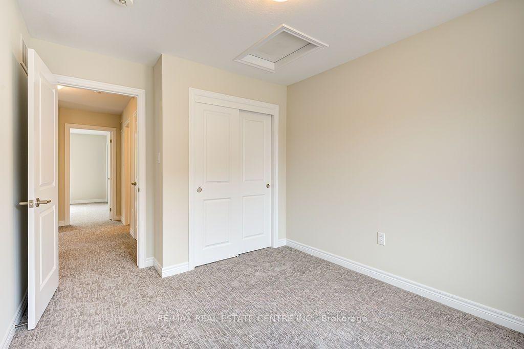 Photo 19 of Unit 49, 100 Hollywood Court, Cambridge, Greenway-Chaplin — HOMEH