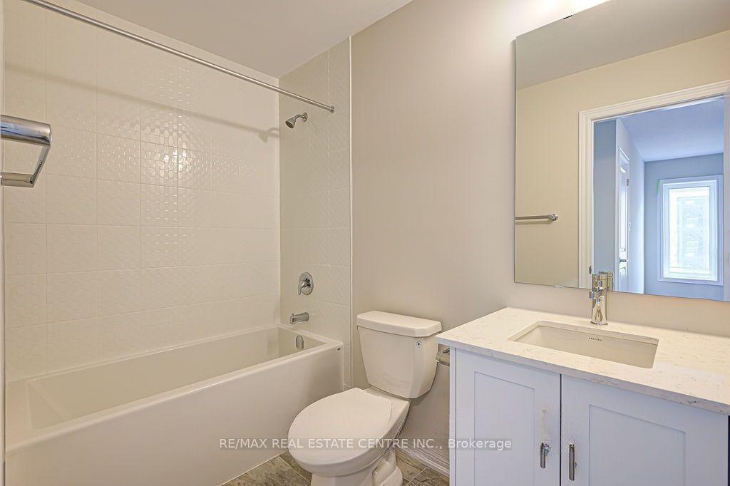 Photo 22 of Unit 49, 100 Hollywood Court, Cambridge, Greenway-Chaplin — HOMEH