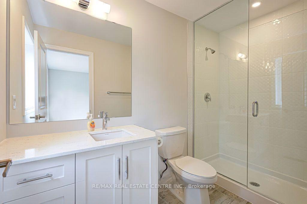 Photo 24 of Unit 49, 100 Hollywood Court, Cambridge, Greenway-Chaplin — HOMEH
