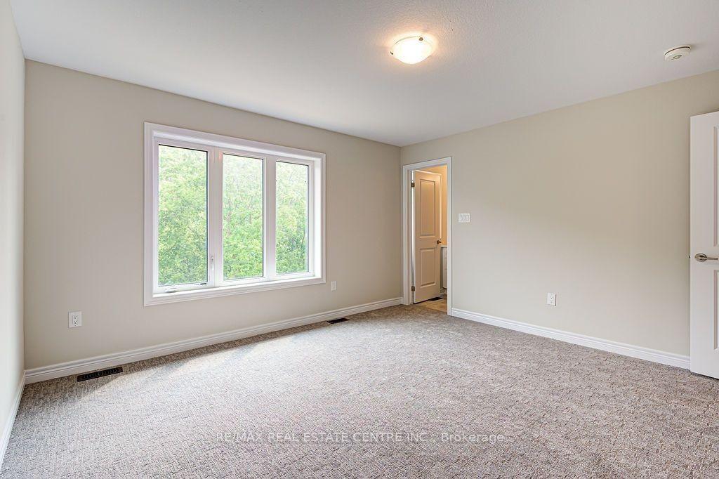 Photo 25 of Unit 49, 100 Hollywood Court, Cambridge, Greenway-Chaplin — HOMEH