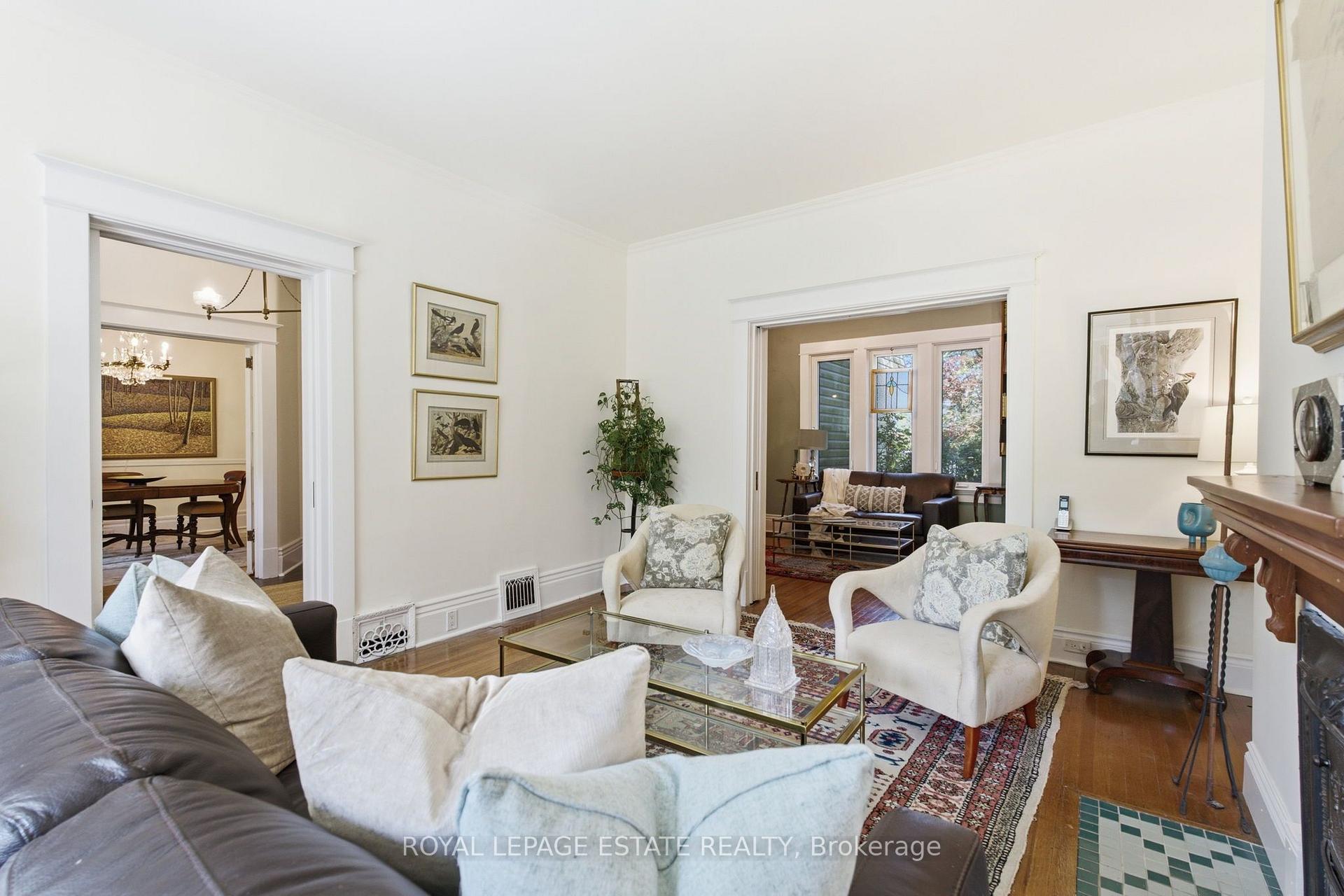 Photo 5 of 14 Lyall Avenue, Toronto, East End-Danforth — HOMEH